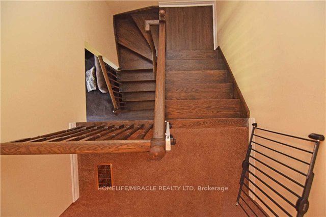 30 Battalion Road Property Photo 7