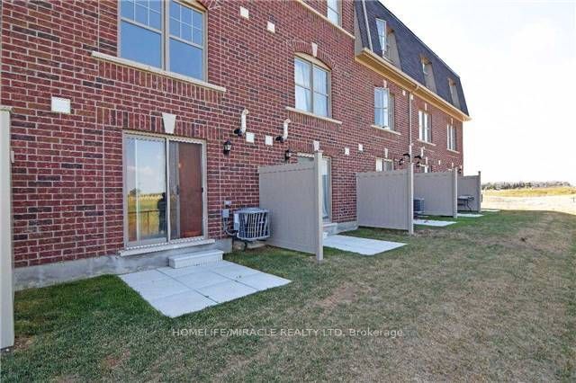 30 Battalion Road Property Photo 12