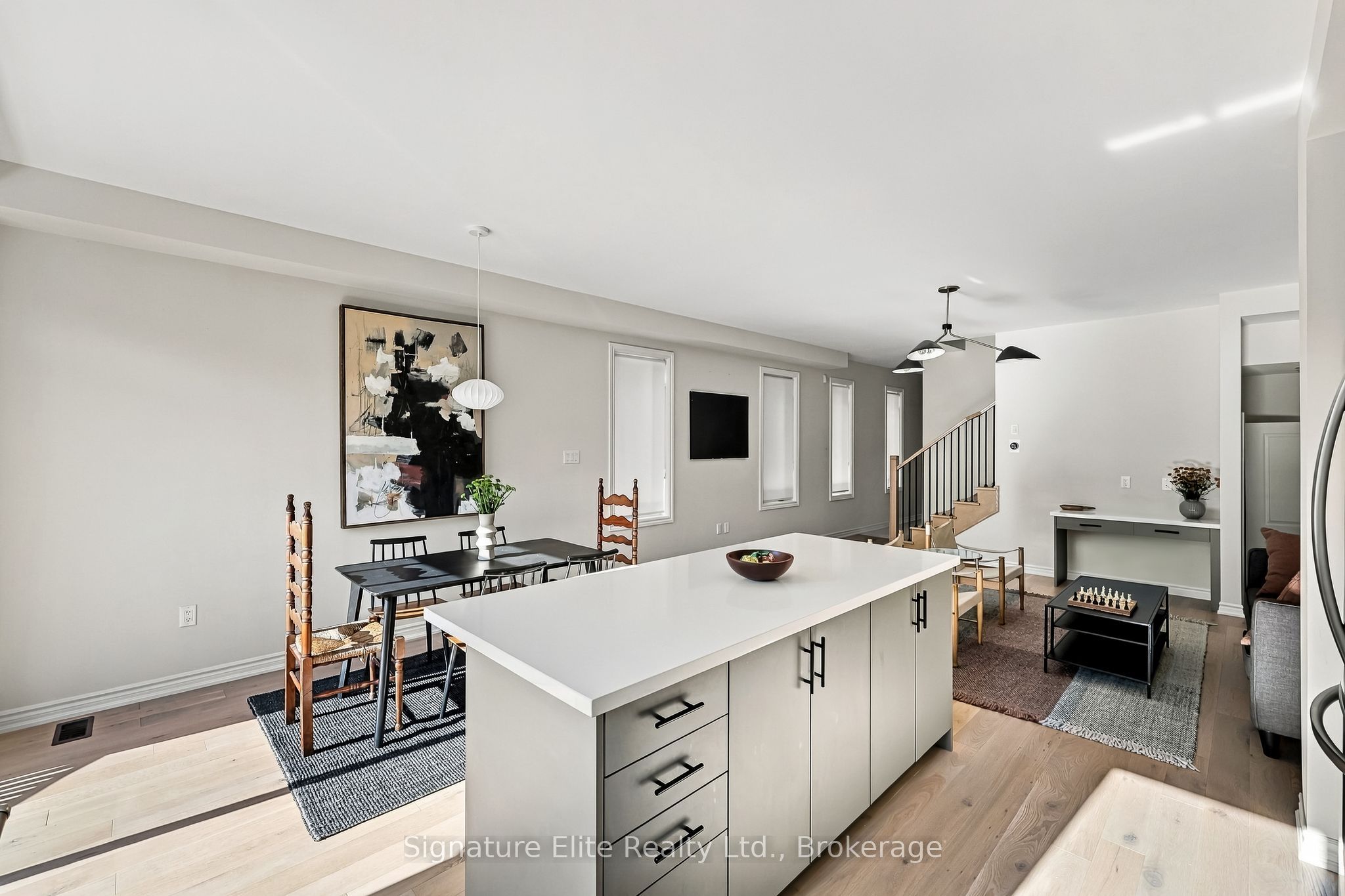 1354 Almonte Drive Property Photo 18