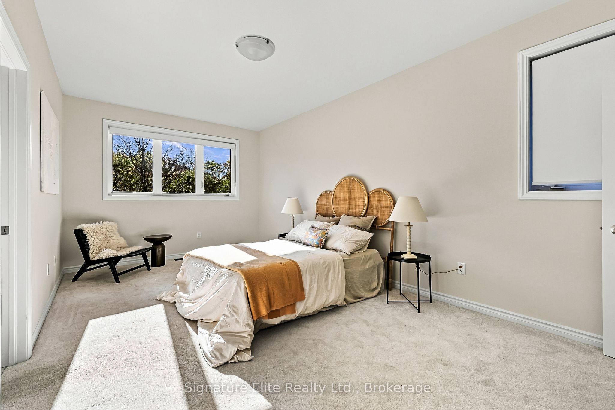 1354 Almonte Drive Property Photo 24