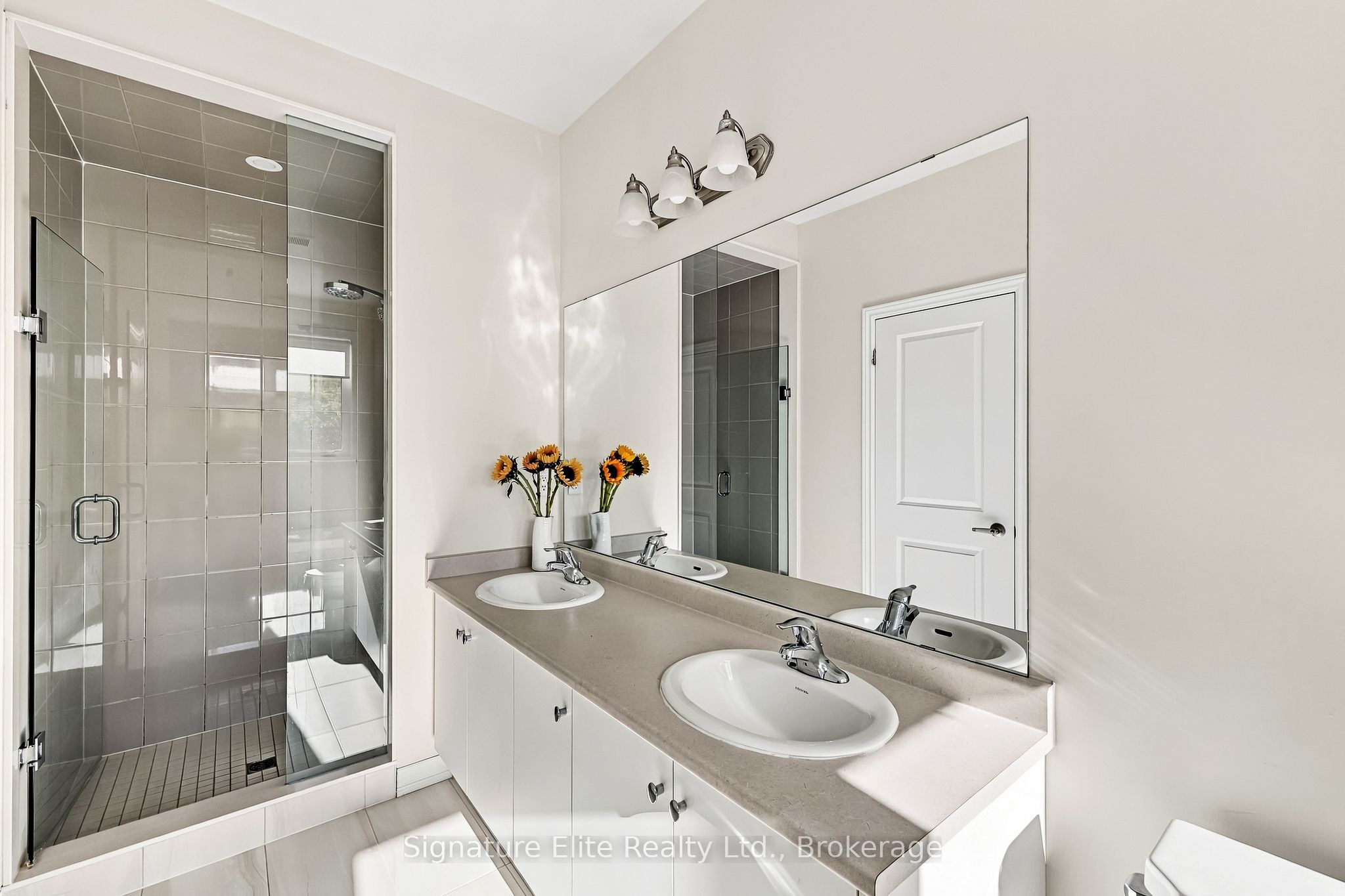 1354 Almonte Drive Property Photo 28