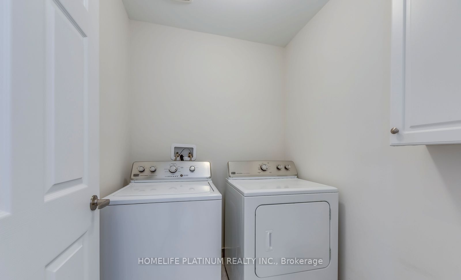 1682 Copeland Circle Property Photo 24