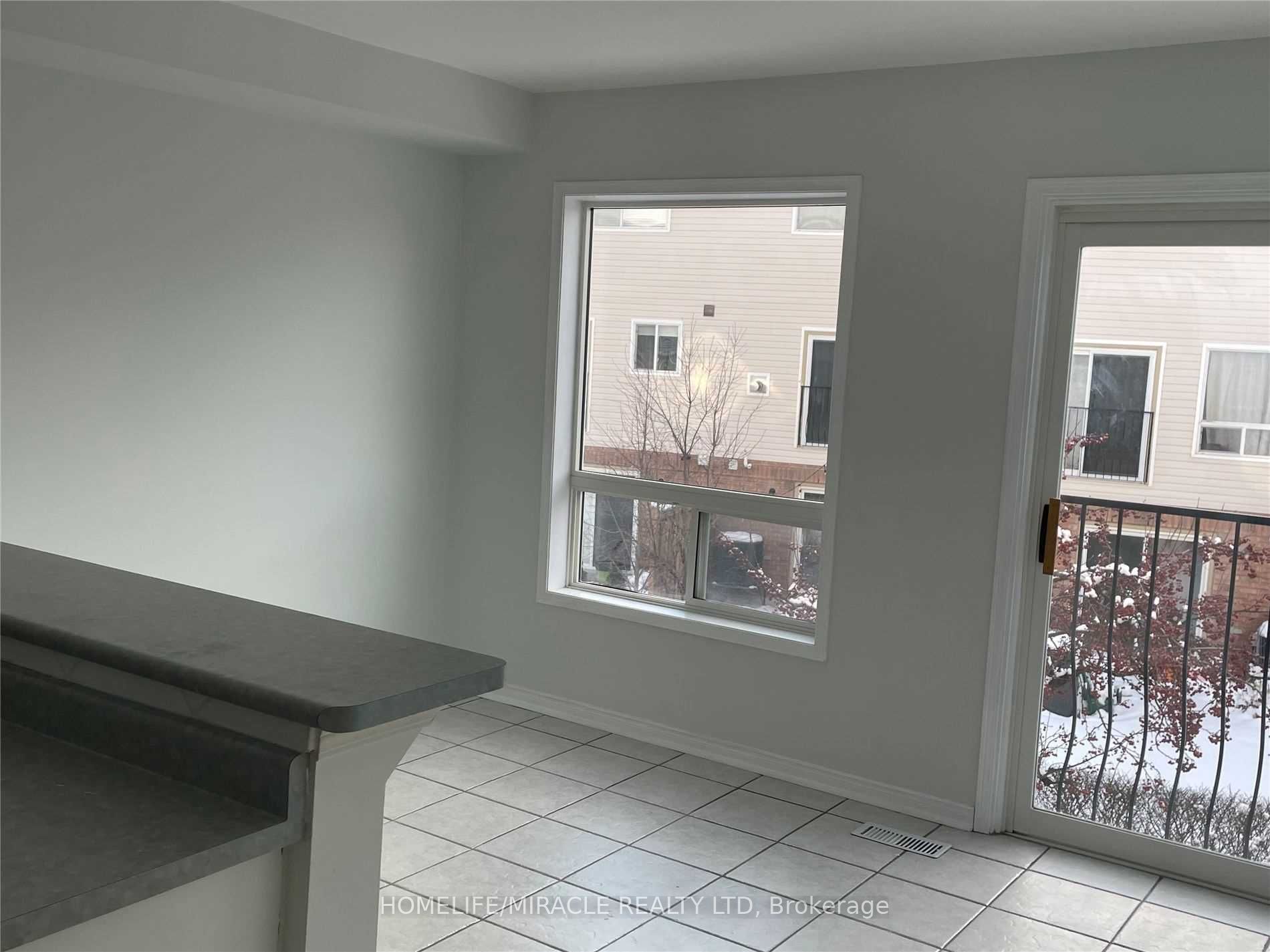 5055 Heatherleigh Avenue 9 Property Photo 7