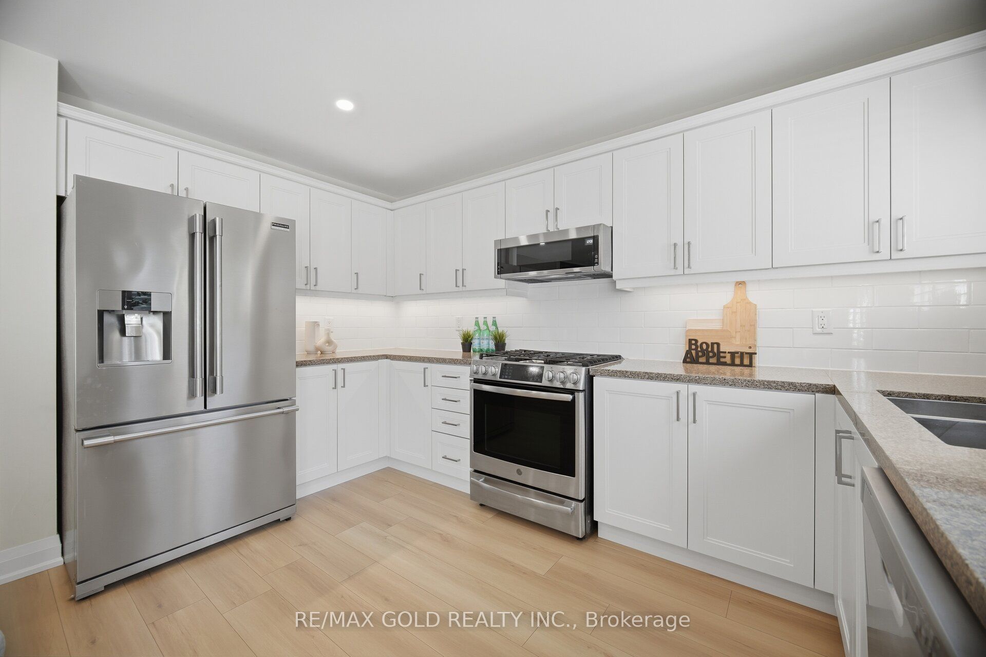 5566 Broadpath Gate Property Photo 11