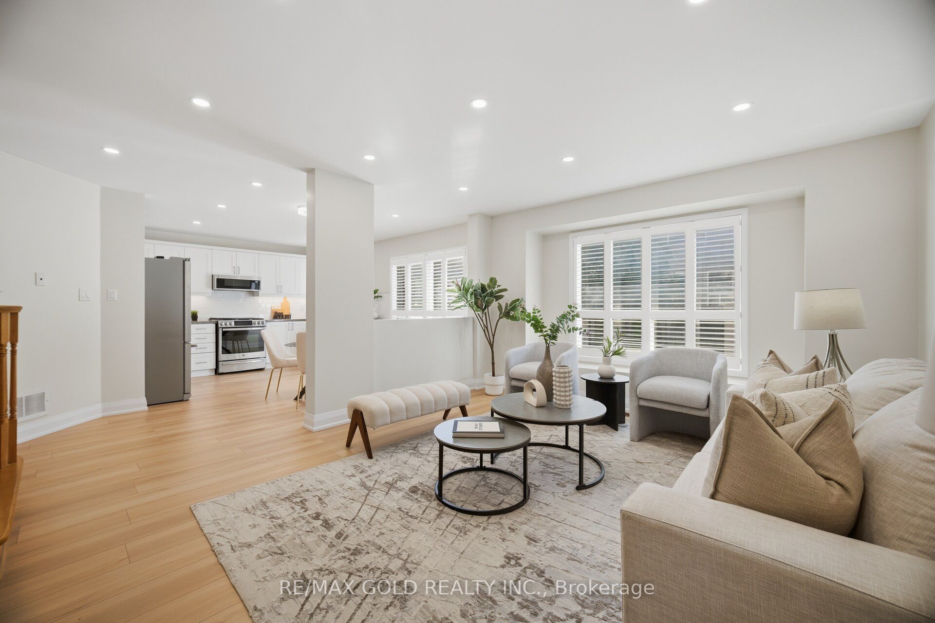 5566 Broadpath Gate Property Photo 14