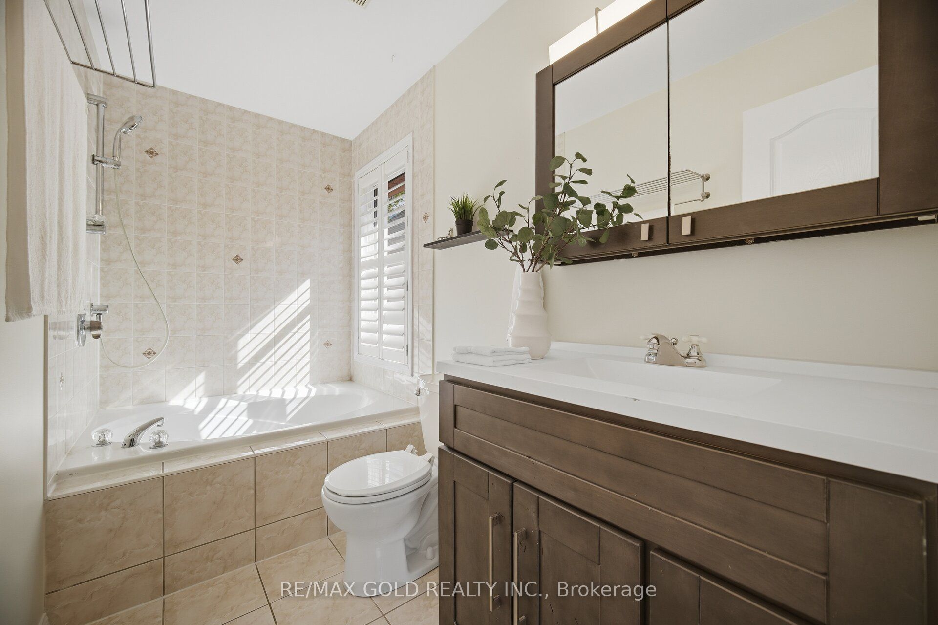 5566 Broadpath Gate Property Photo 19
