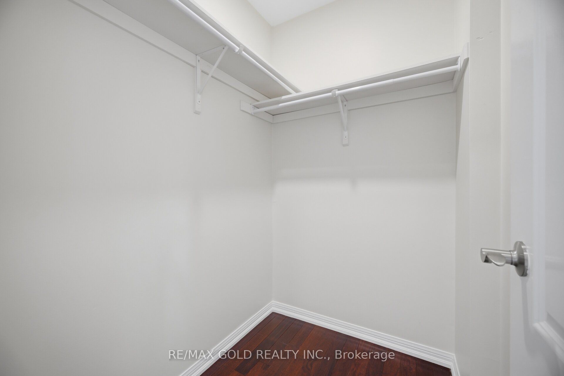 5566 Broadpath Gate Property Photo 20