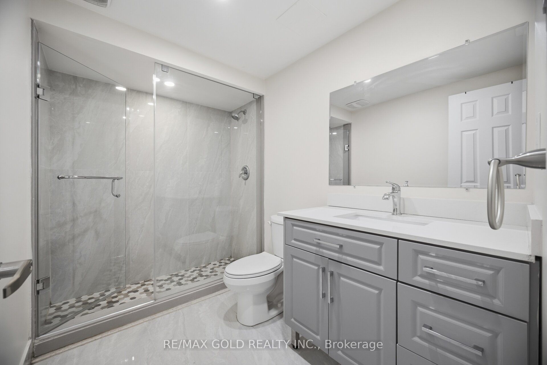 5566 Broadpath Gate Property Photo 33