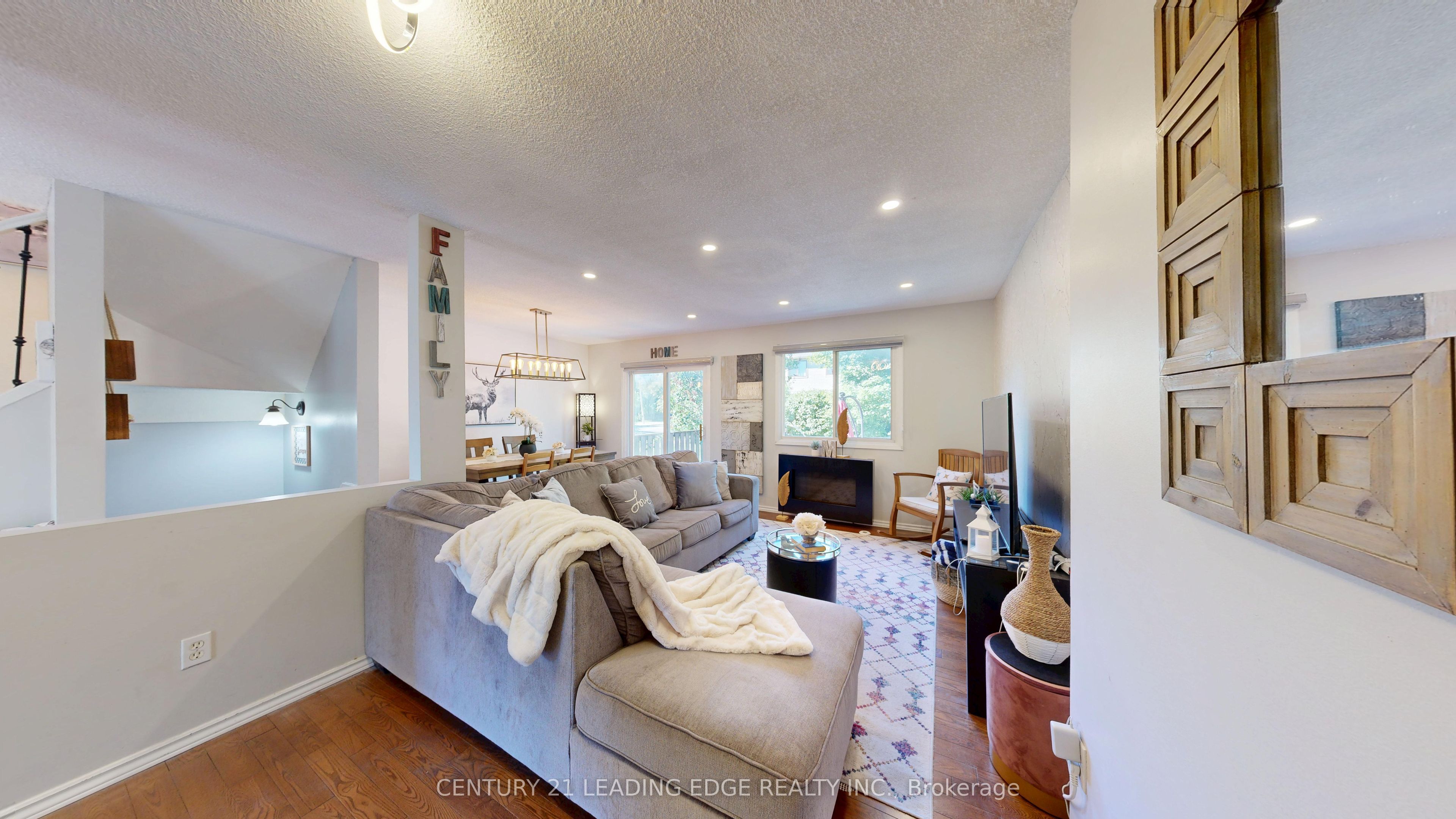 2651 Aquitaine Avenue 64 Property Photo 25