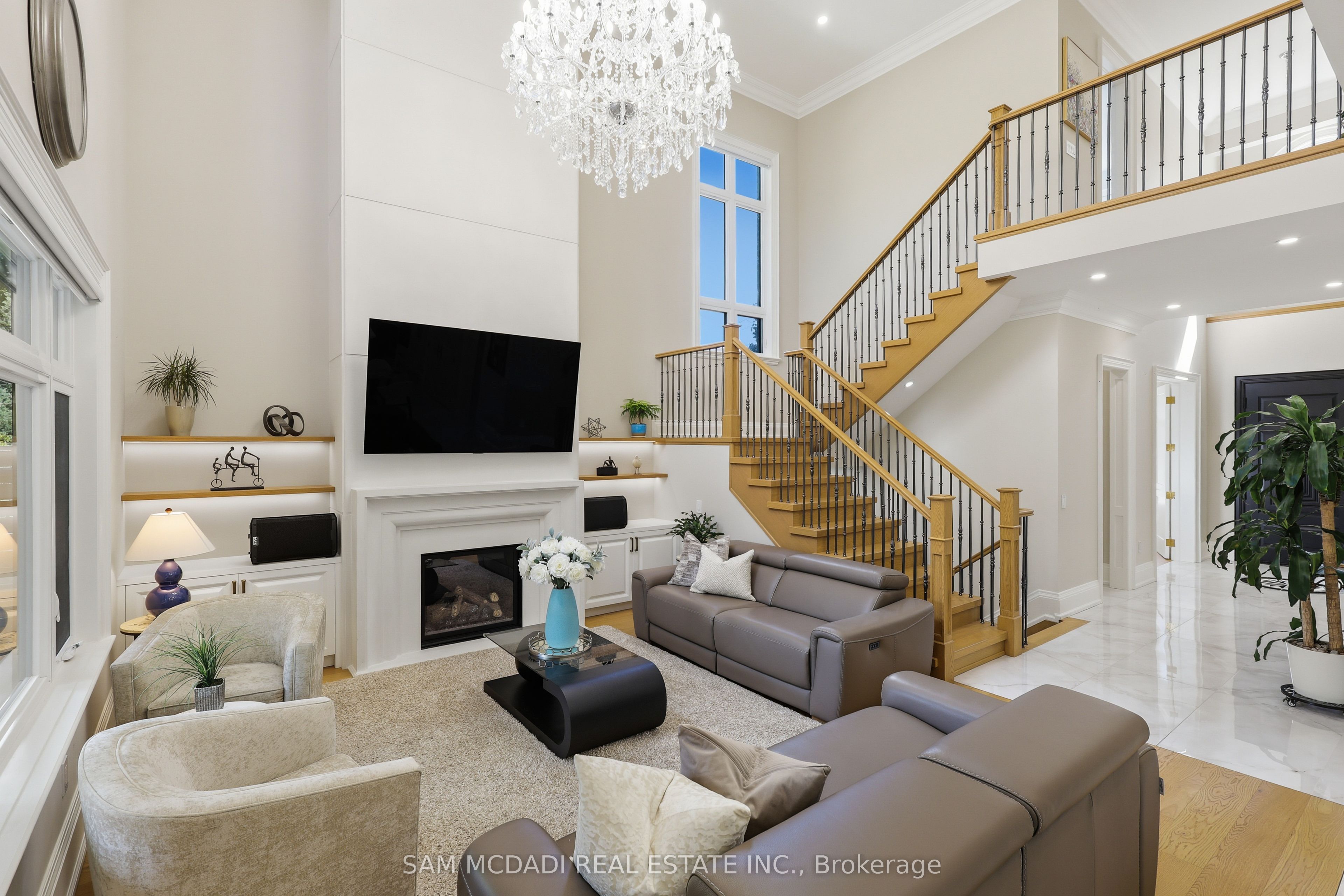 403 Willis Drive Property Photo 16