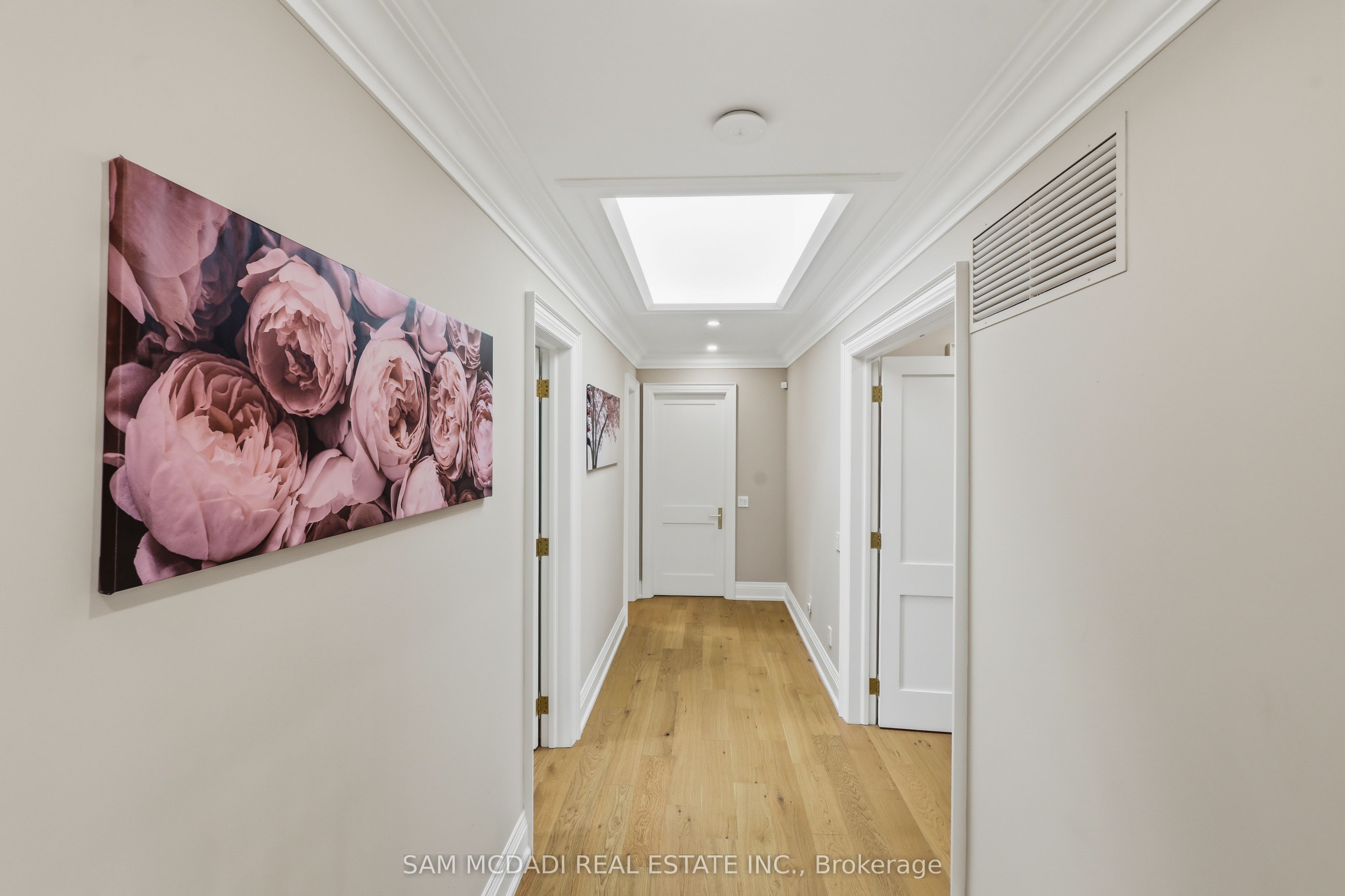 403 Willis Drive Property Photo 17