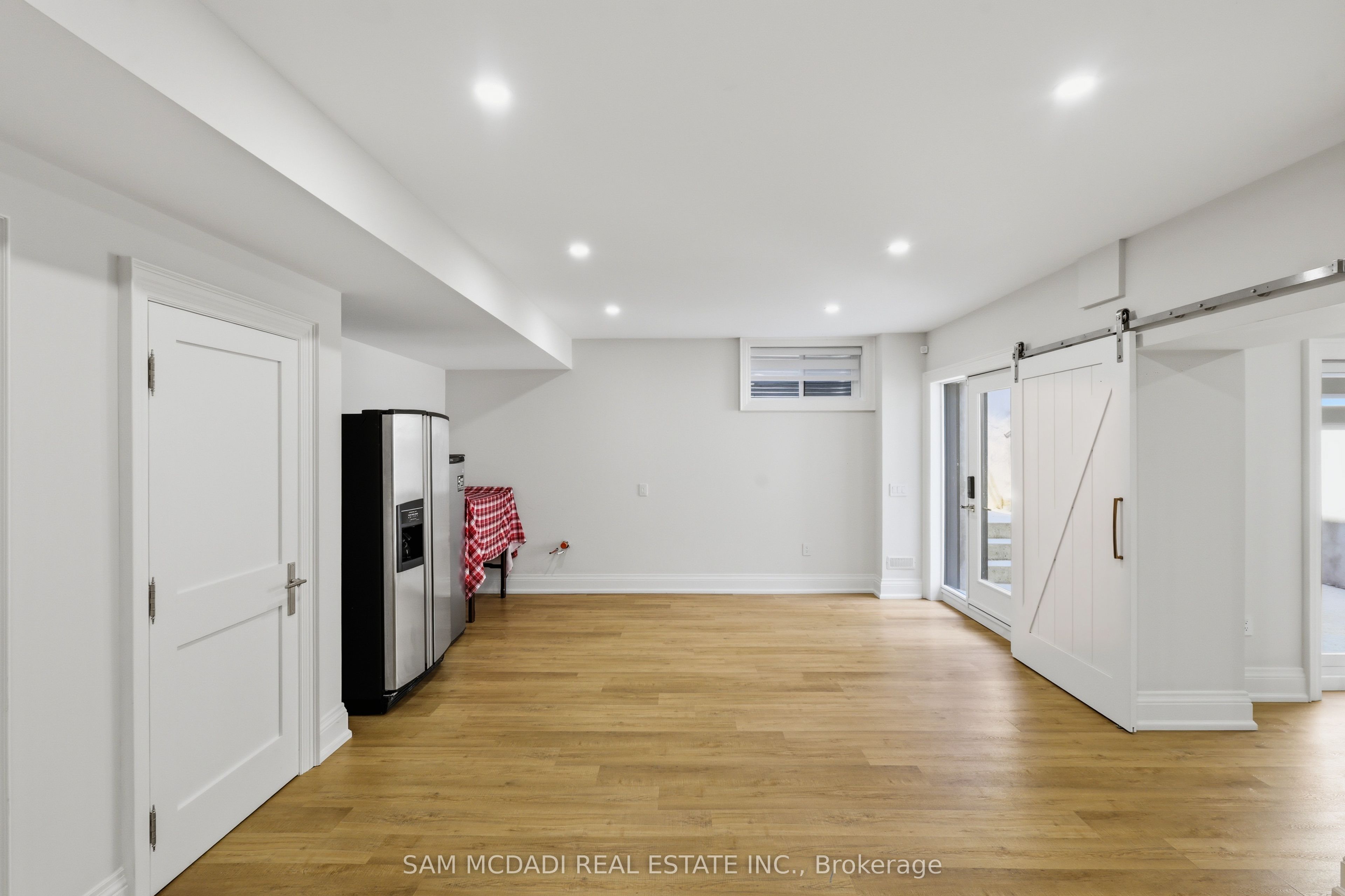 403 Willis Drive Property Photo 35