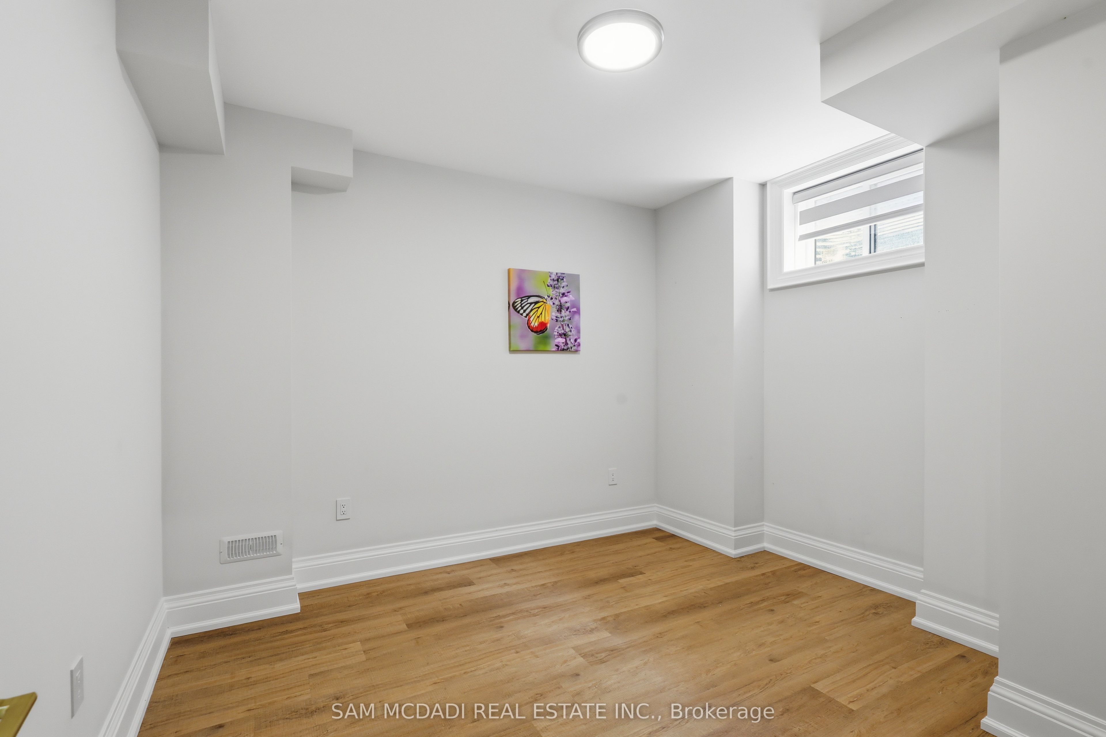403 Willis Drive Property Photo 38