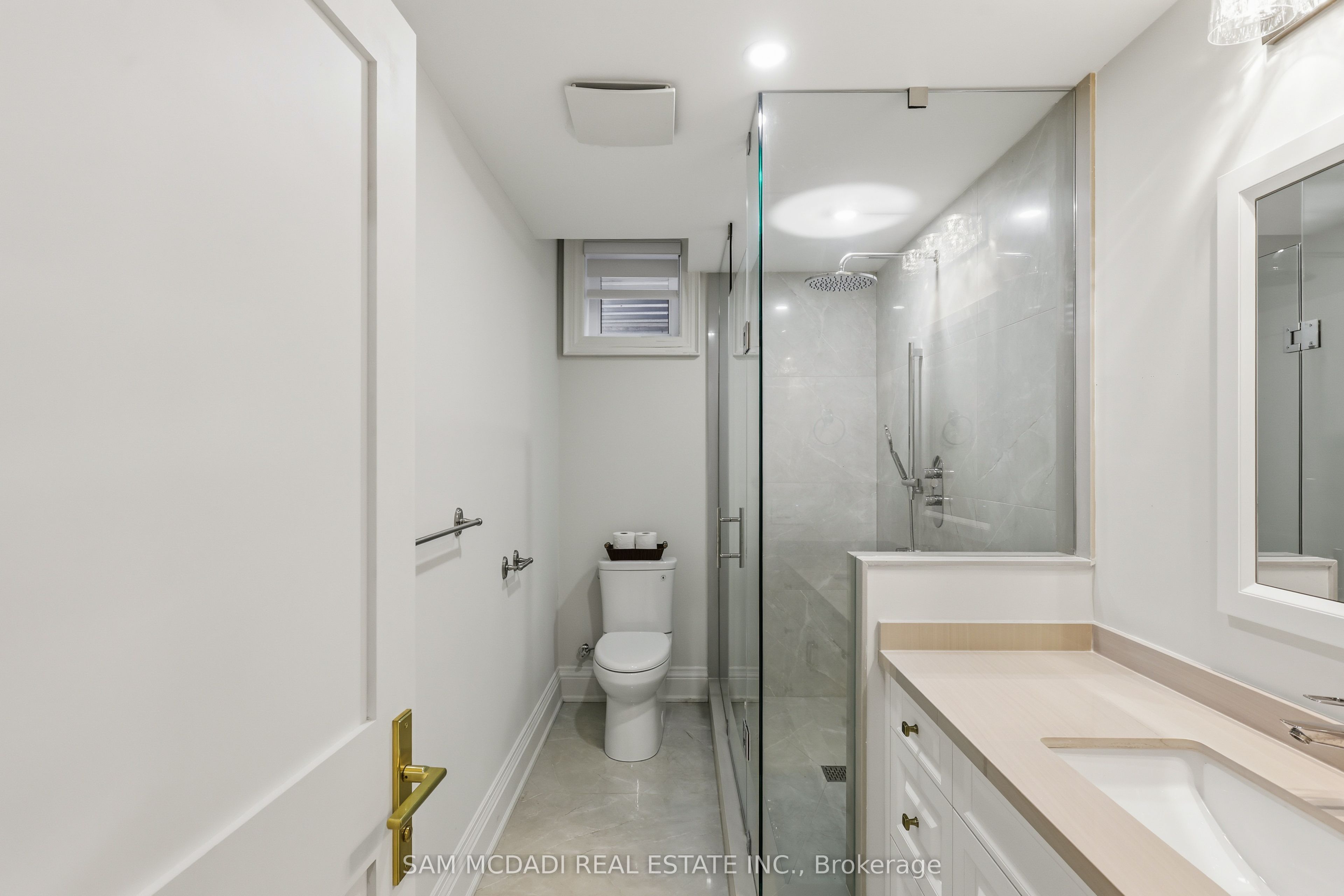 403 Willis Drive Property Photo 40