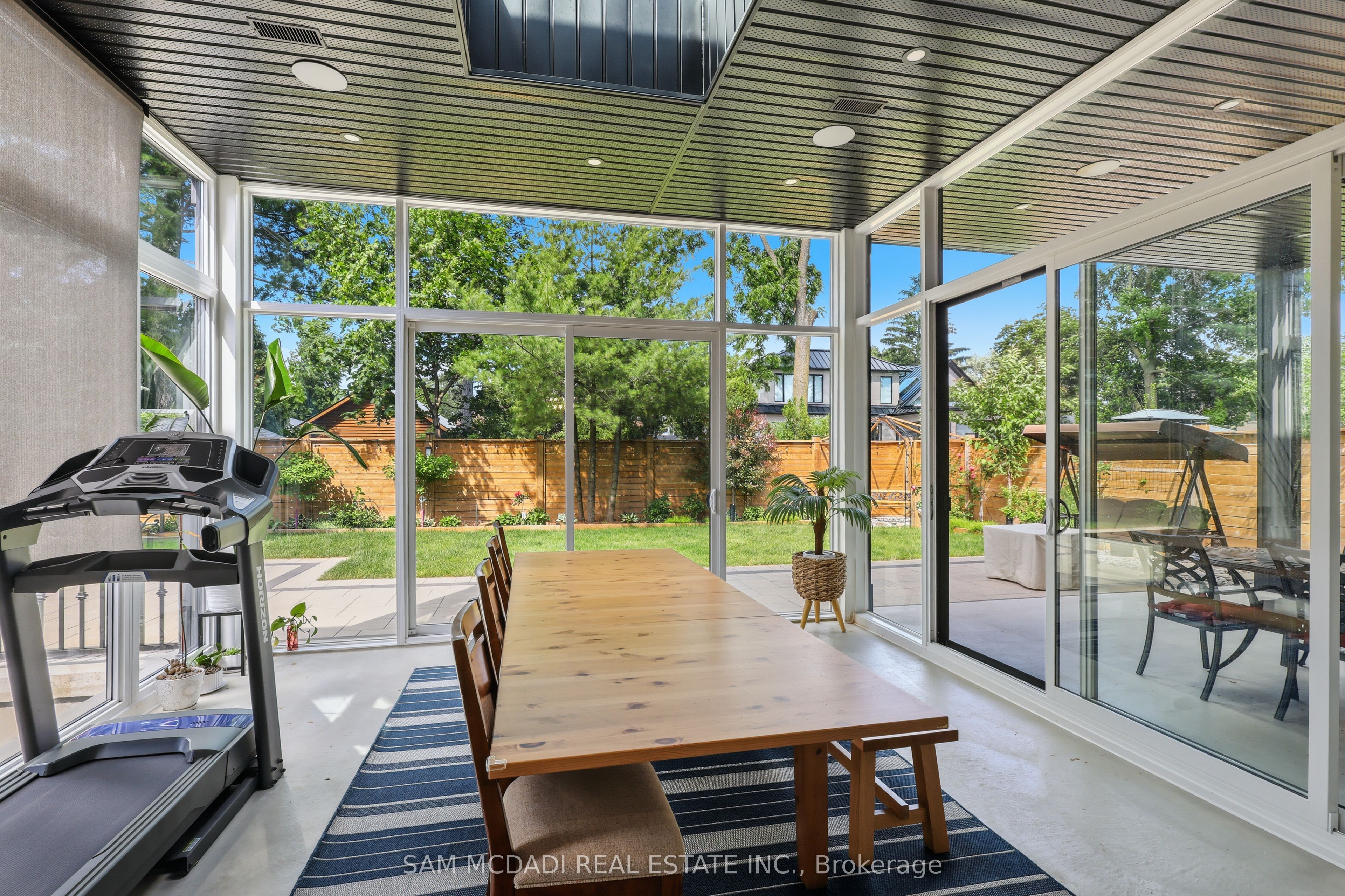 403 Willis Drive Property Photo 41