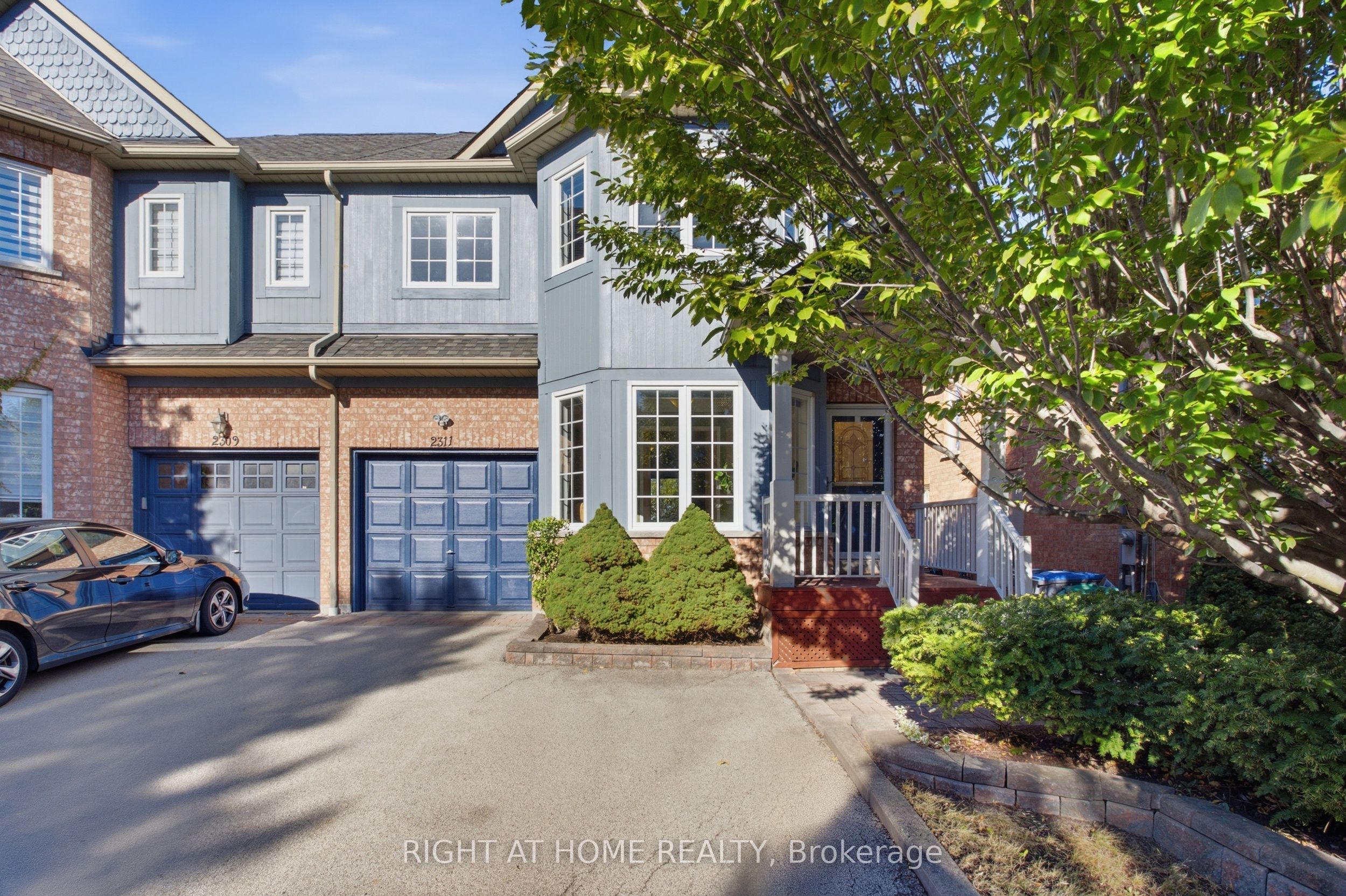 2311 Bankside Drive Property Photo 3