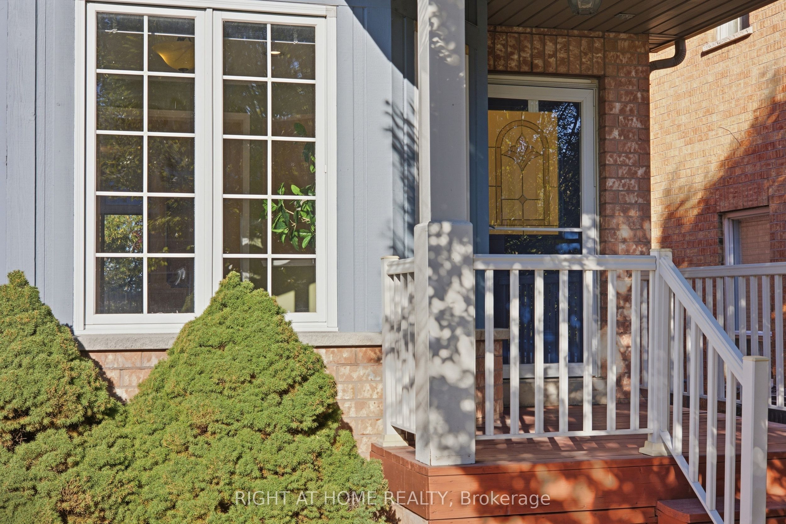 2311 Bankside Drive Property Photo 5