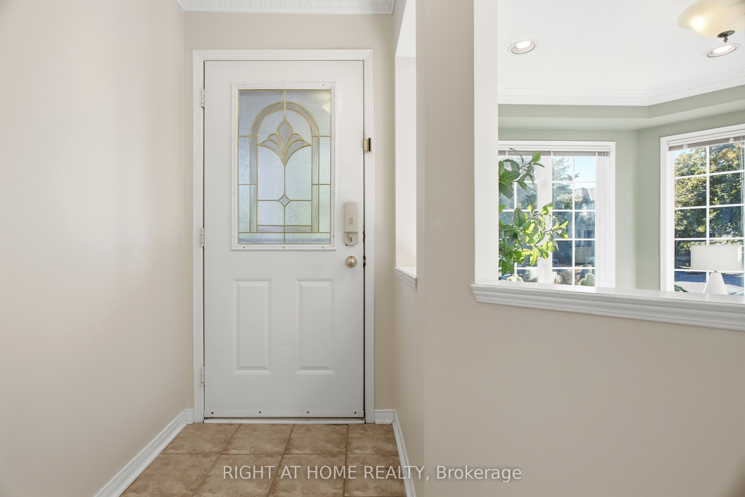 2311 Bankside Drive Property Photo 6