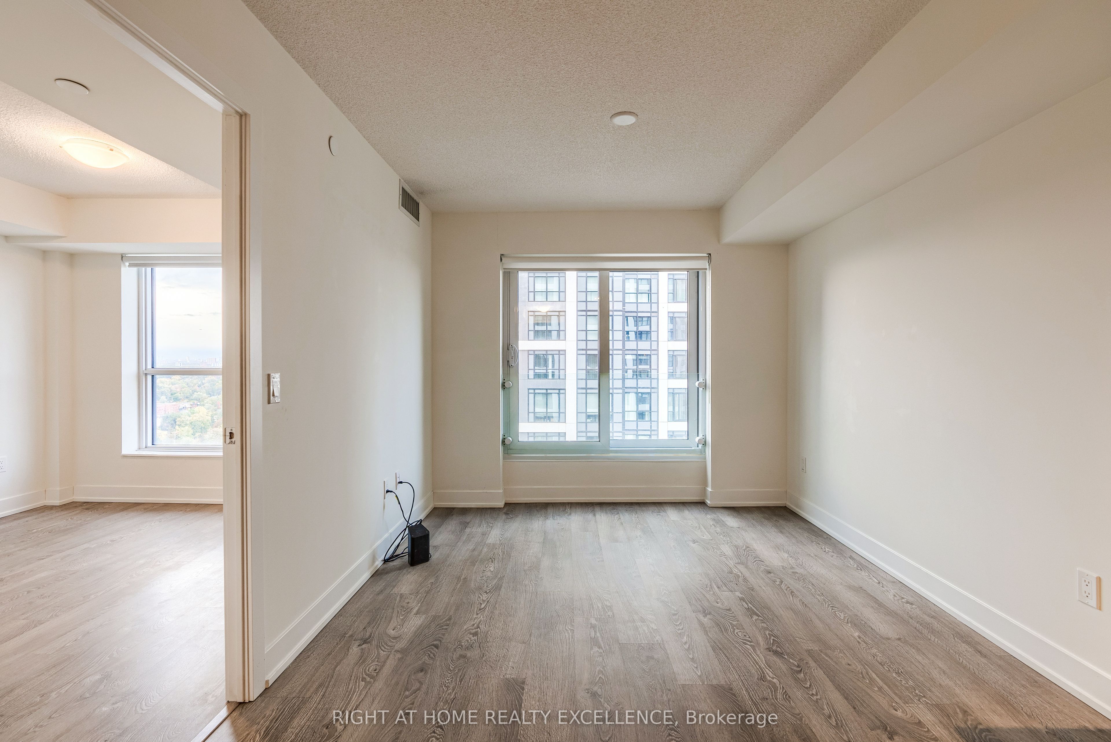 9 Mabelle Avenue 2420 Property Photo 14