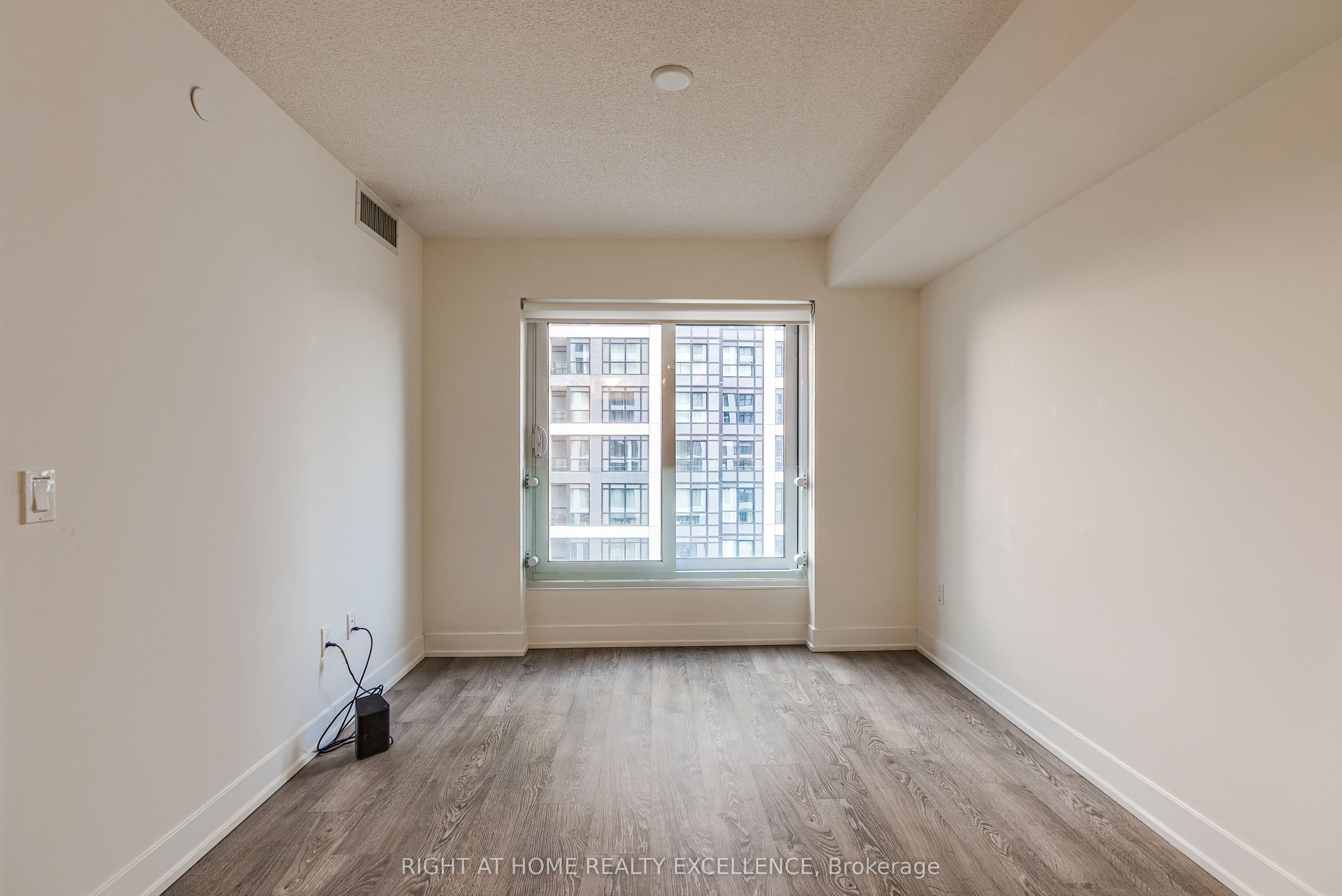 9 Mabelle Avenue 2420 Property Photo 16