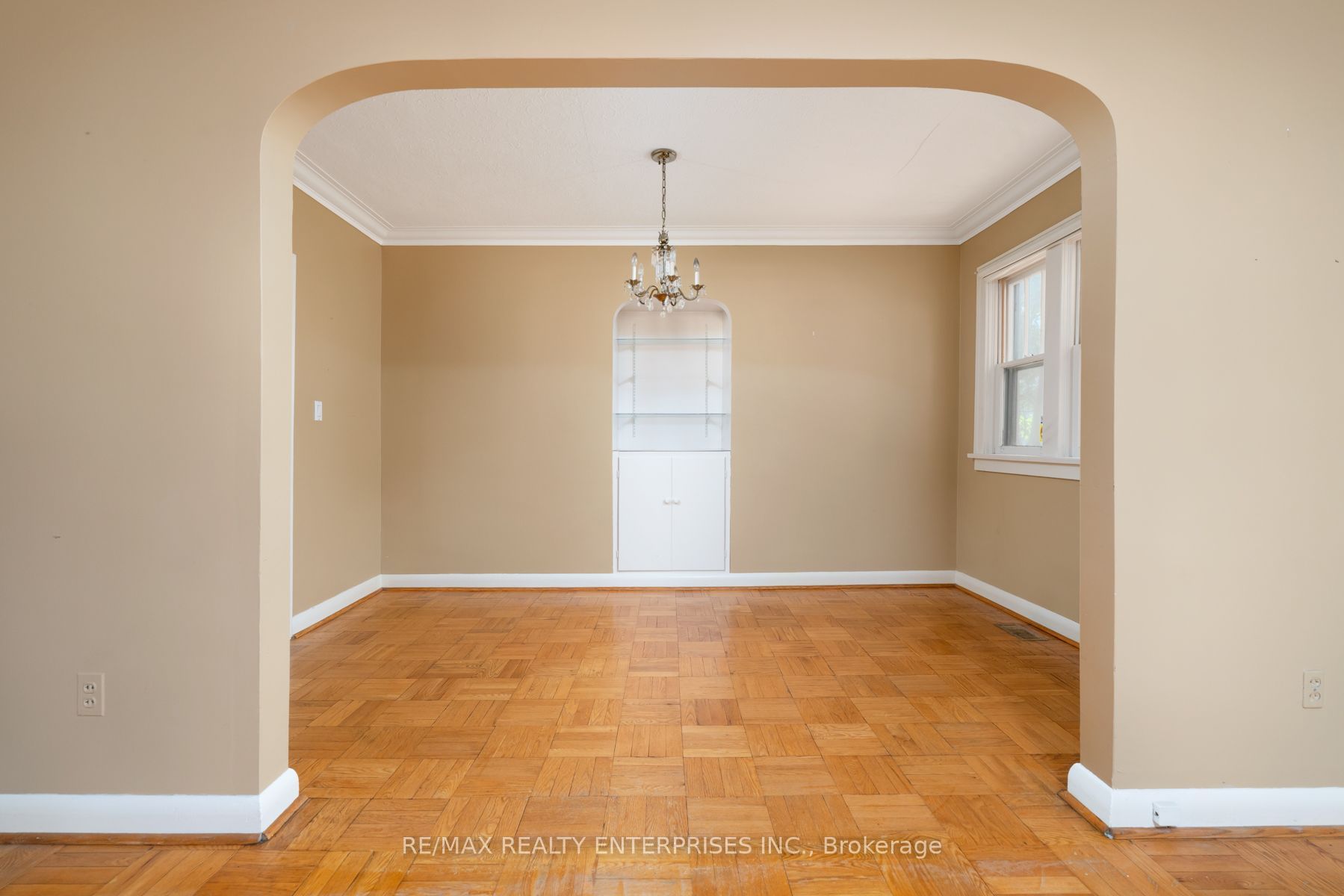 52 Briarwood Avenue Property Photo 10