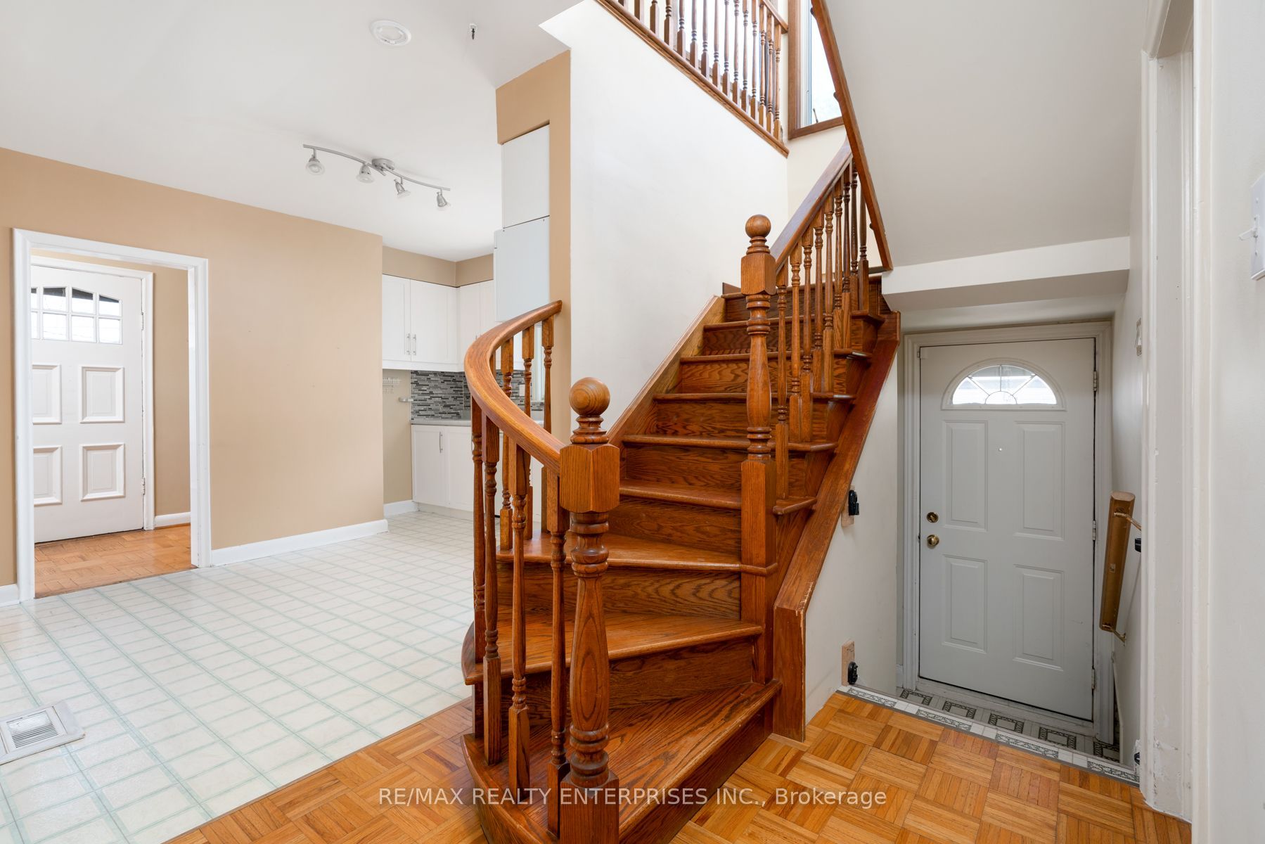 52 Briarwood Avenue Property Photo 20