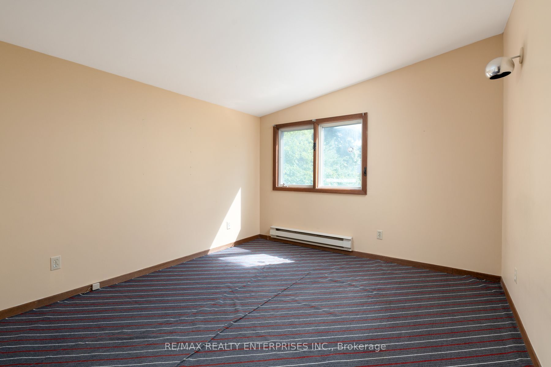 52 Briarwood Avenue Property Photo 24