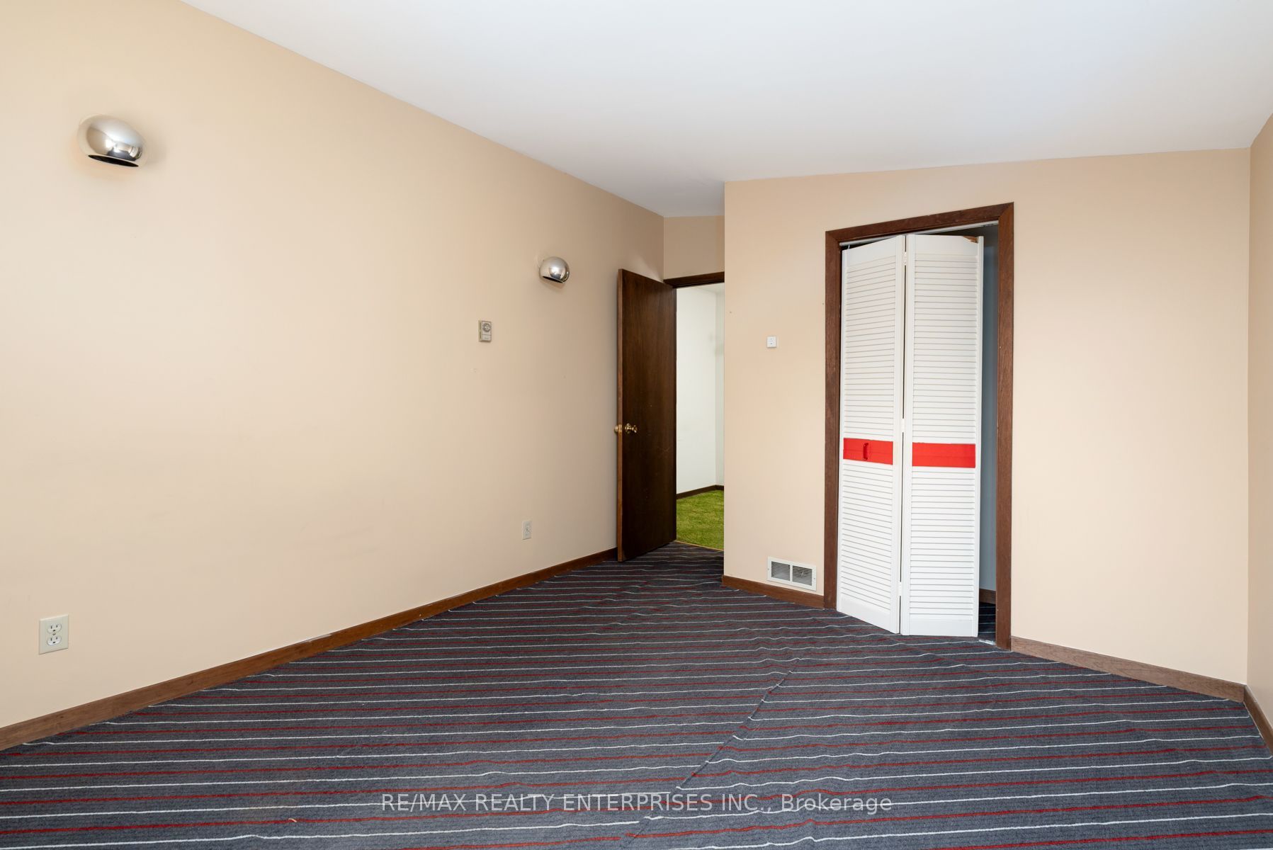 52 Briarwood Avenue Property Photo 25