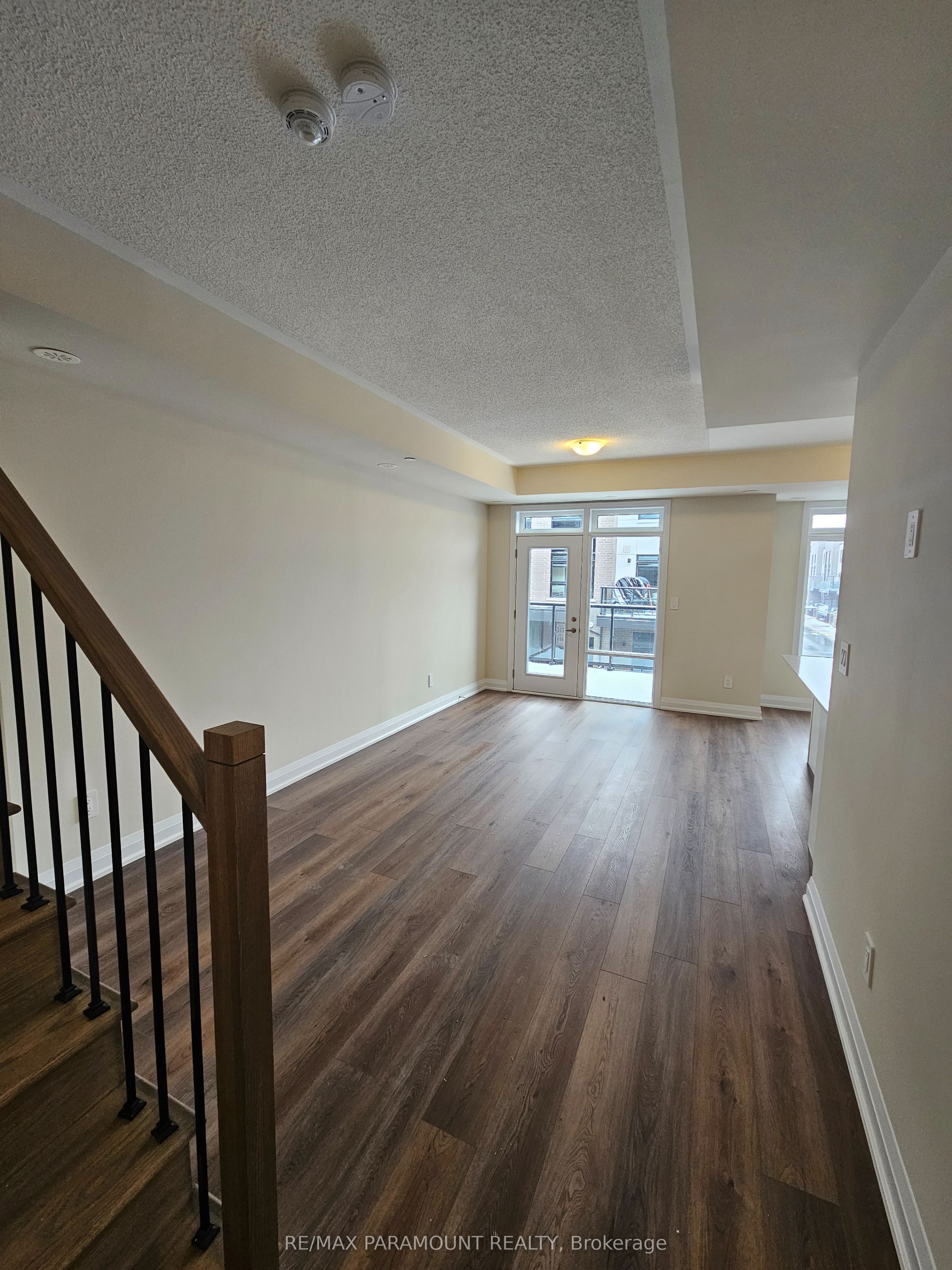 1581 Rose Way 117 Property Photo 6
