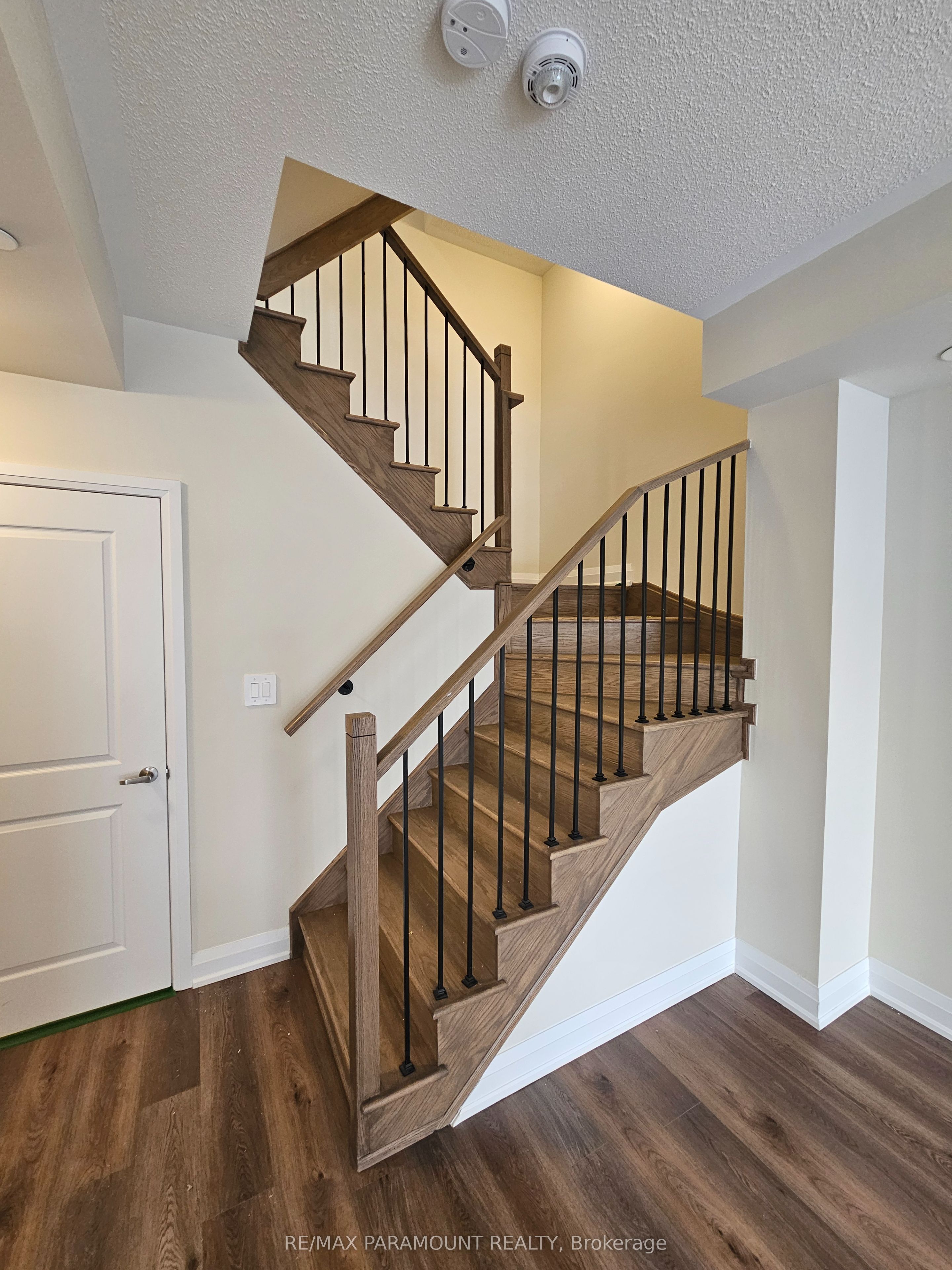 1581 Rose Way 117 Property Photo 14