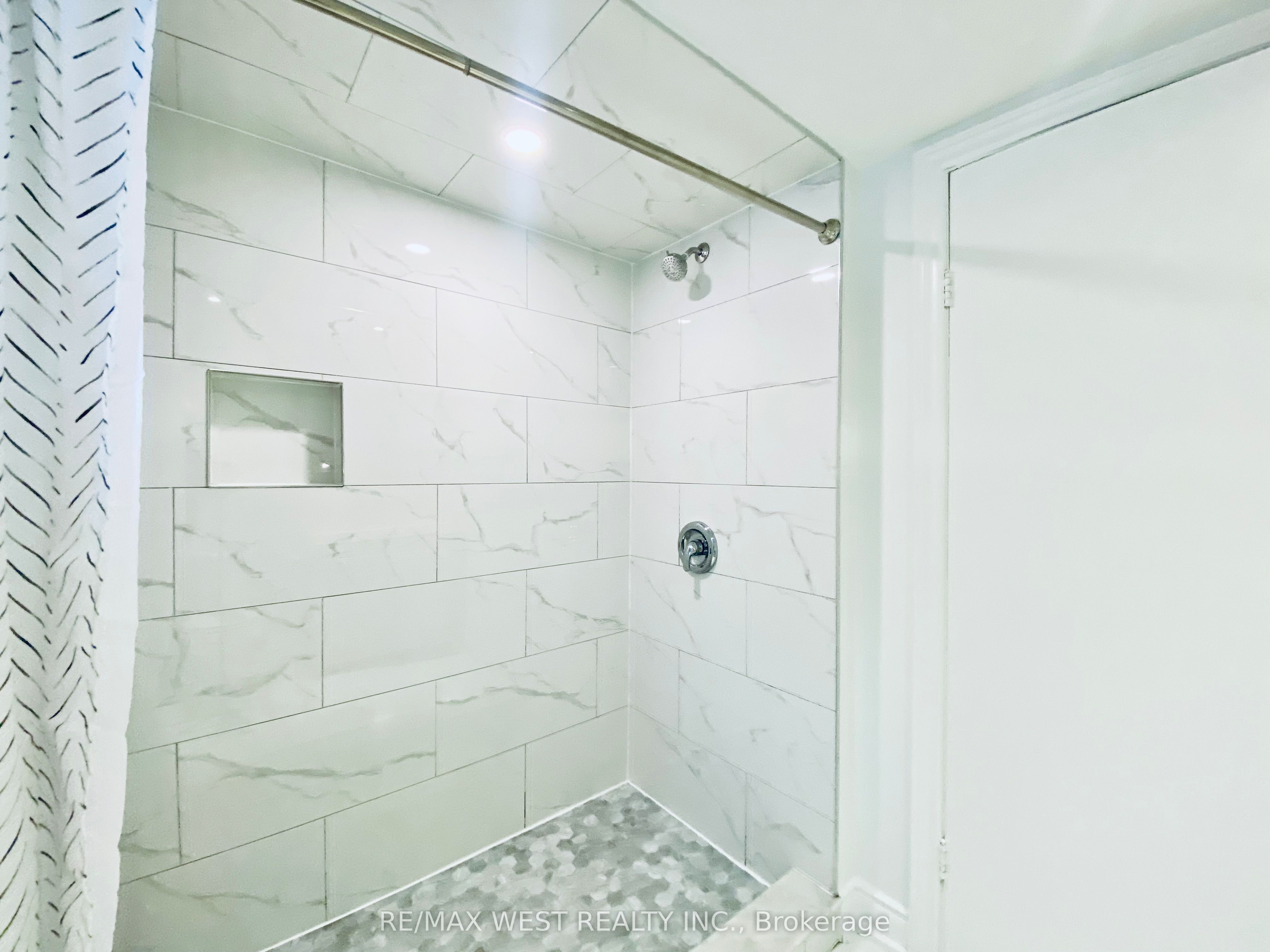 30 Flamborough Drive Bsmt Property Photo 5