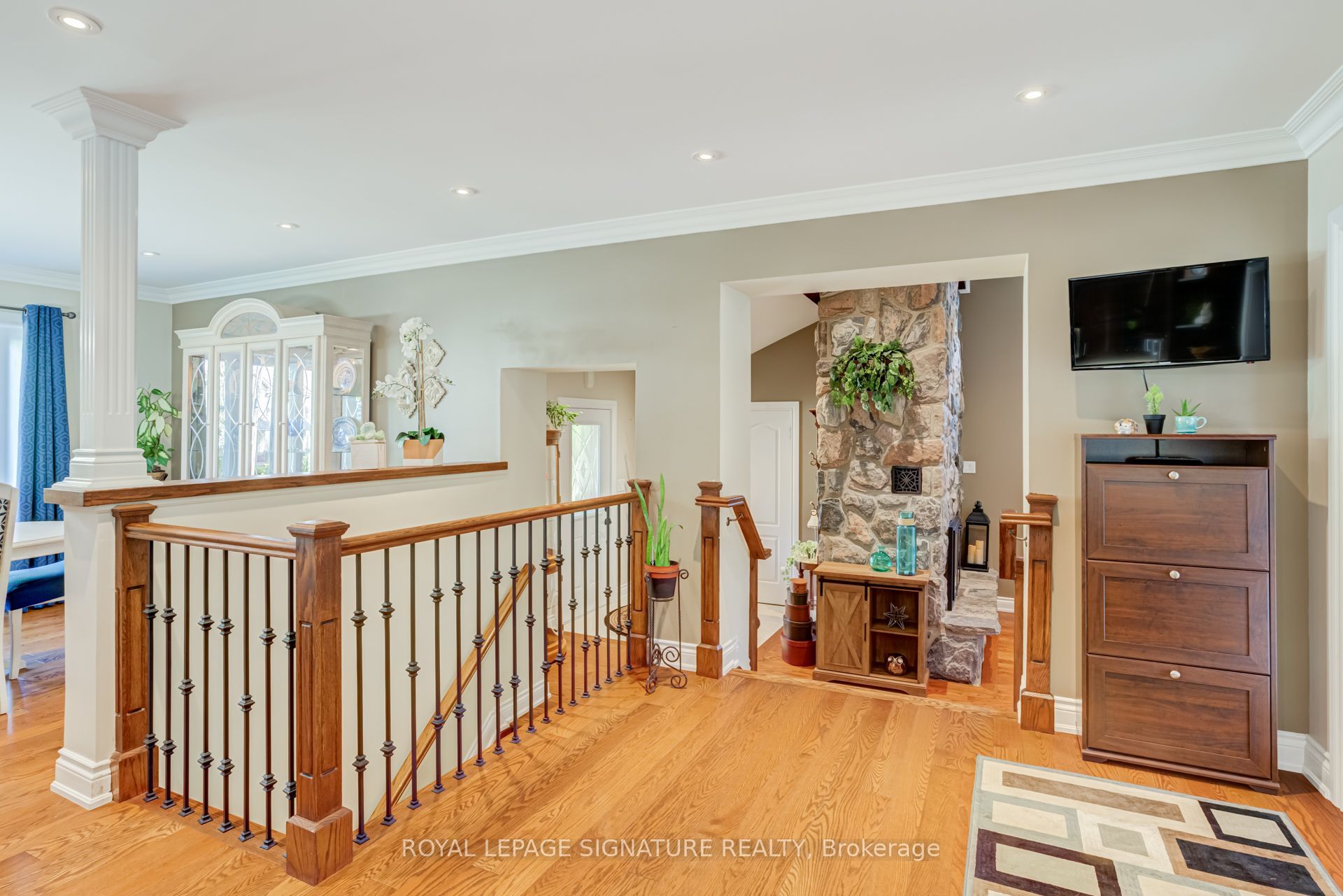 2544 Sharon Crescent Property Photo 11