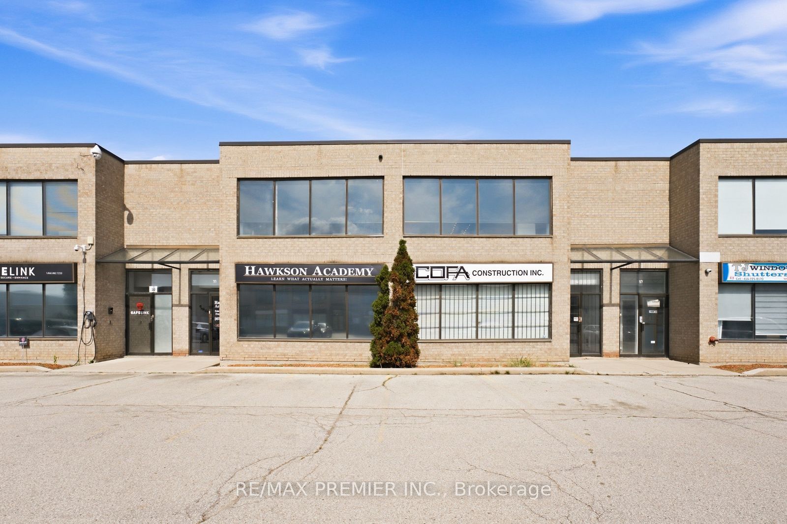 13 Kenview Boulevard 12 Property Photo 1