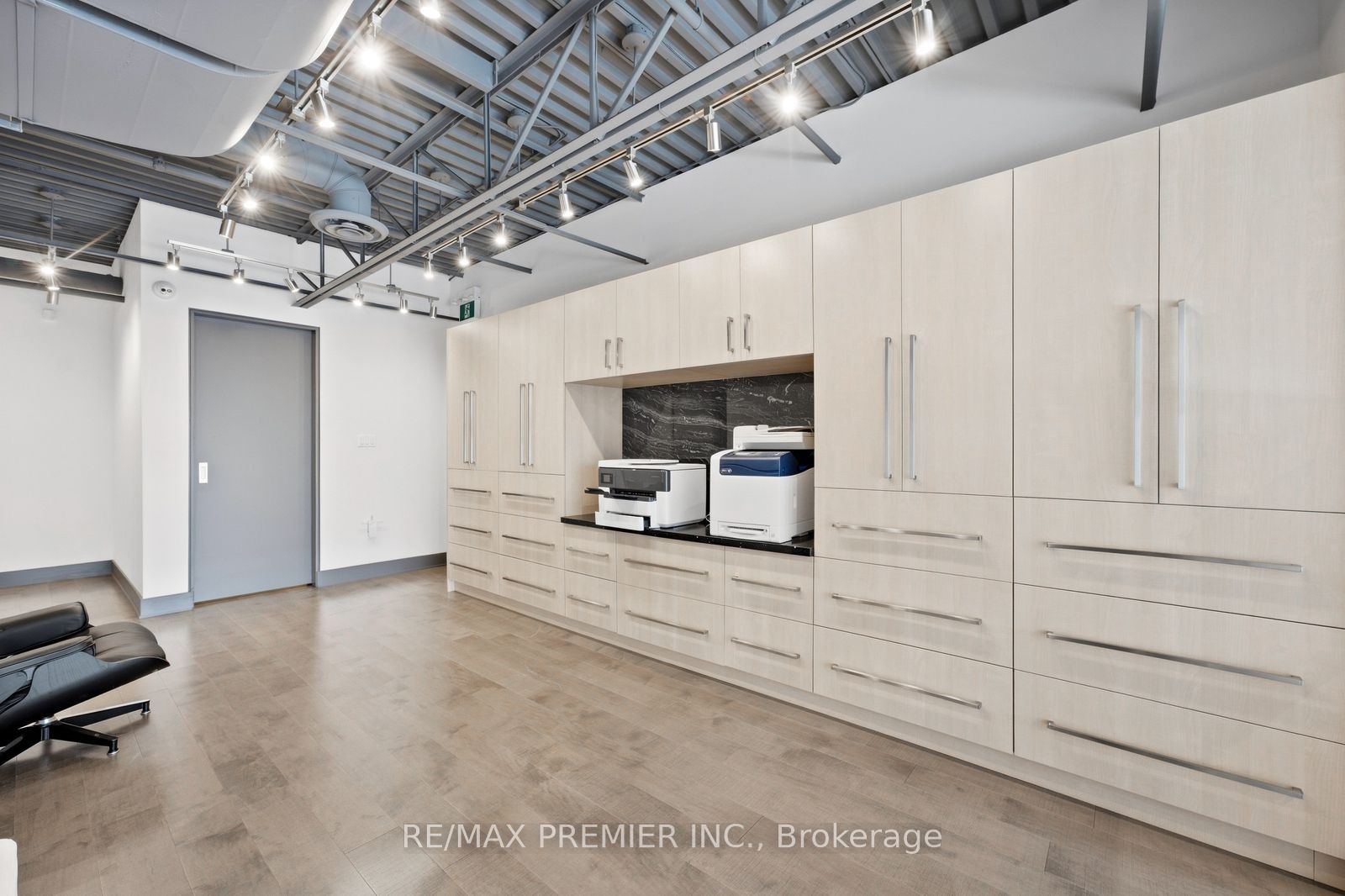 13 Kenview Boulevard 12 Property Photo 22