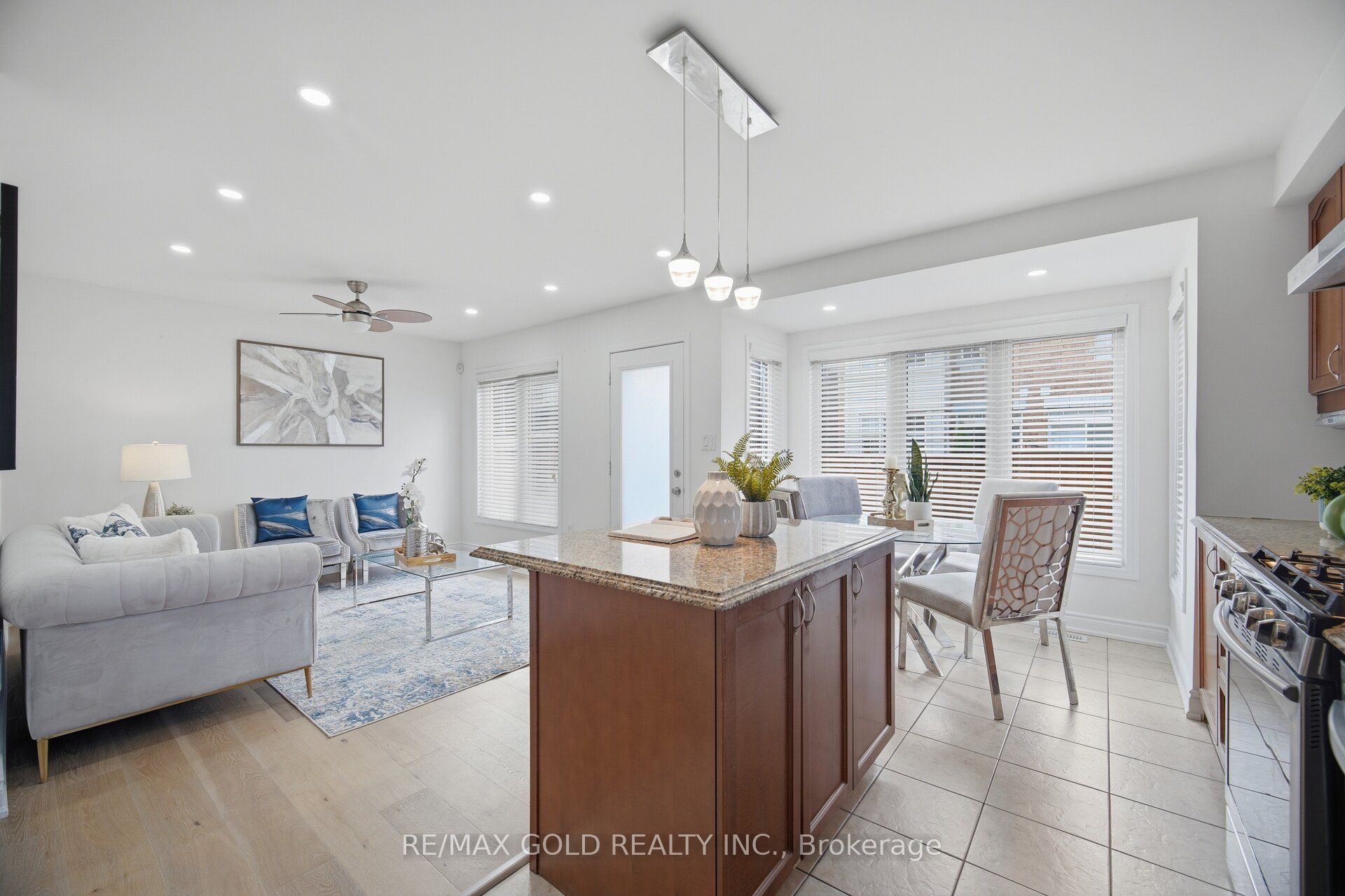 45 Biddens Square Property Photo 14