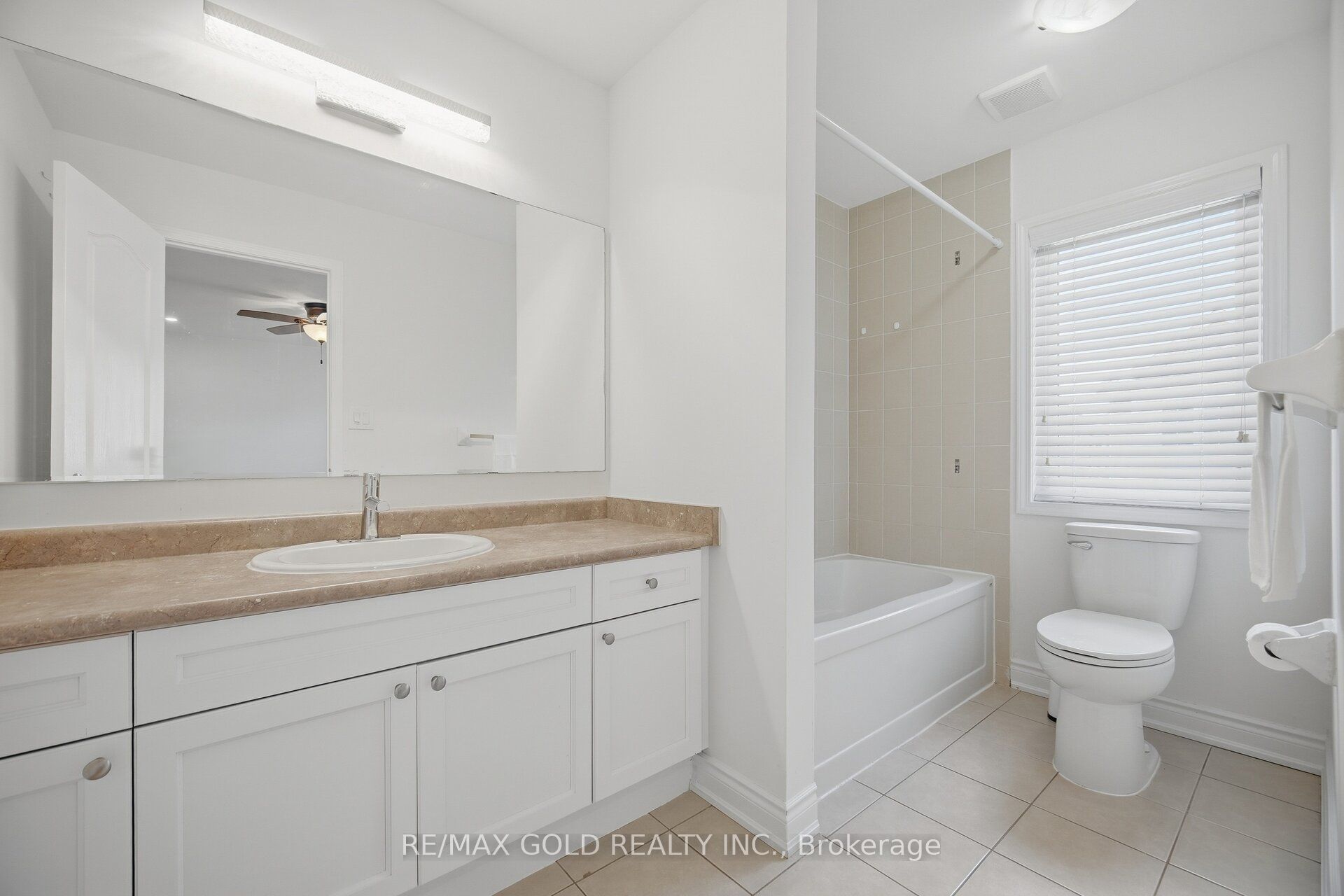 45 Biddens Square Property Photo 27