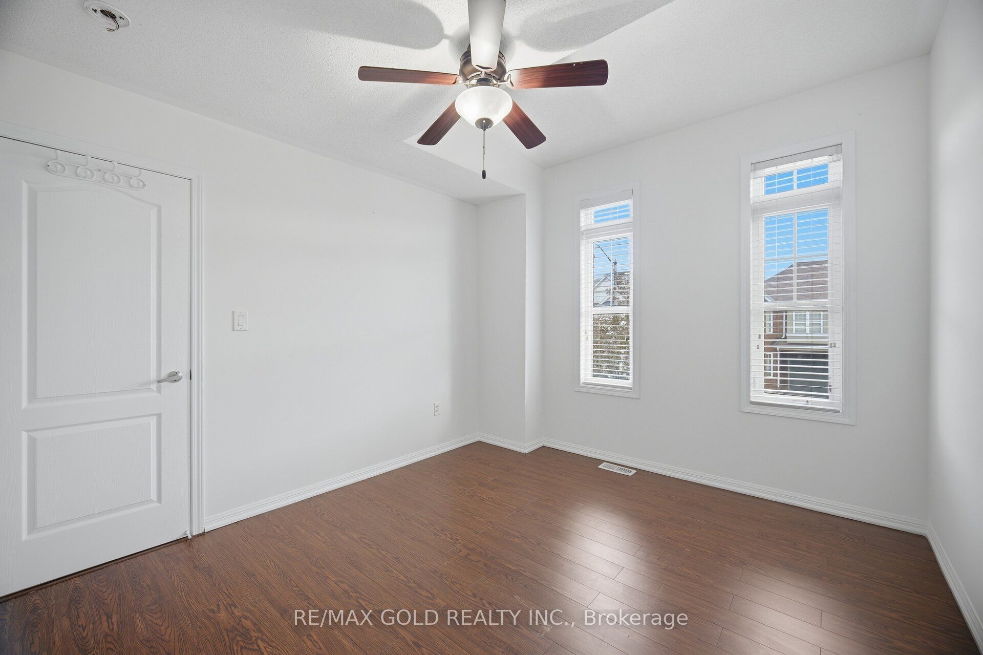 45 Biddens Square Property Photo 31