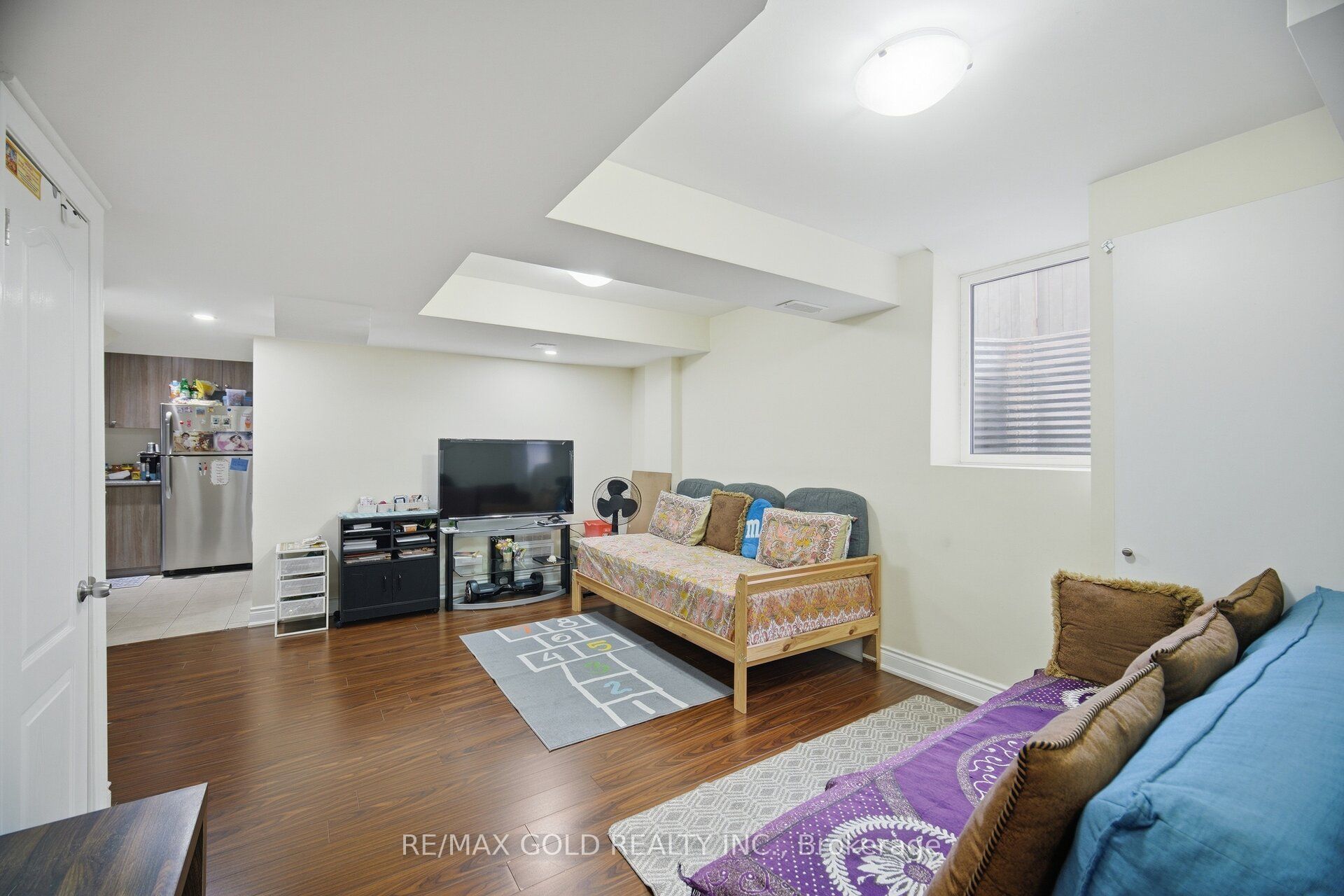 45 Biddens Square Property Photo 38
