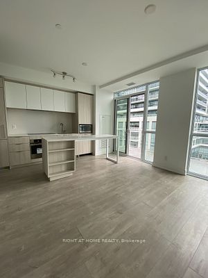 70 Annie Craig Drive W 413 Property Photo 6