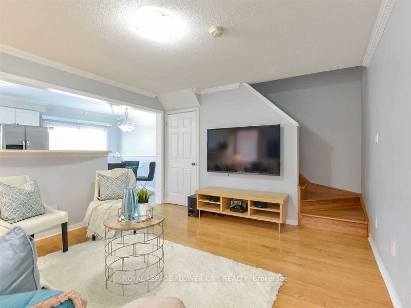 43 Garibaldi Drive Property Photo 6