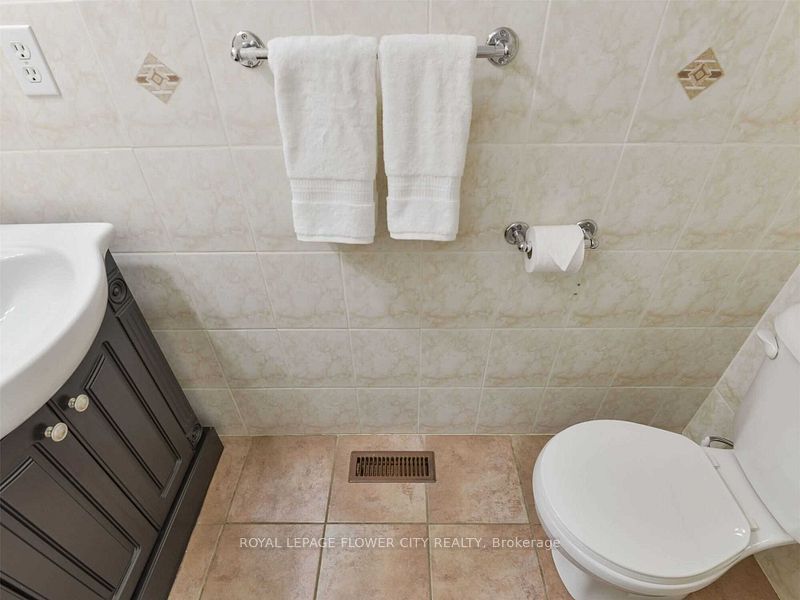 43 Garibaldi Drive Property Photo 13