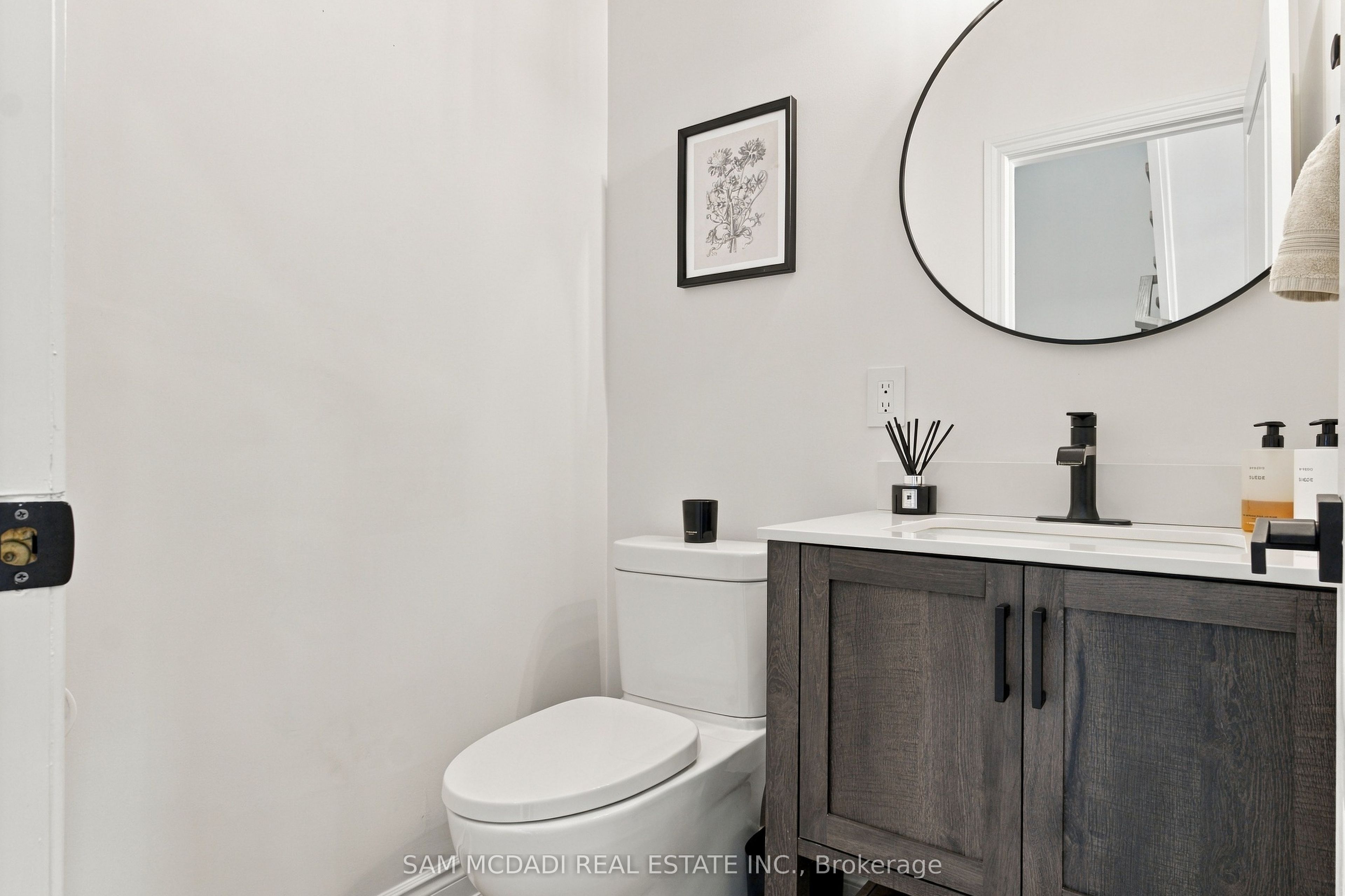 25 Premium Way Property Photo 18