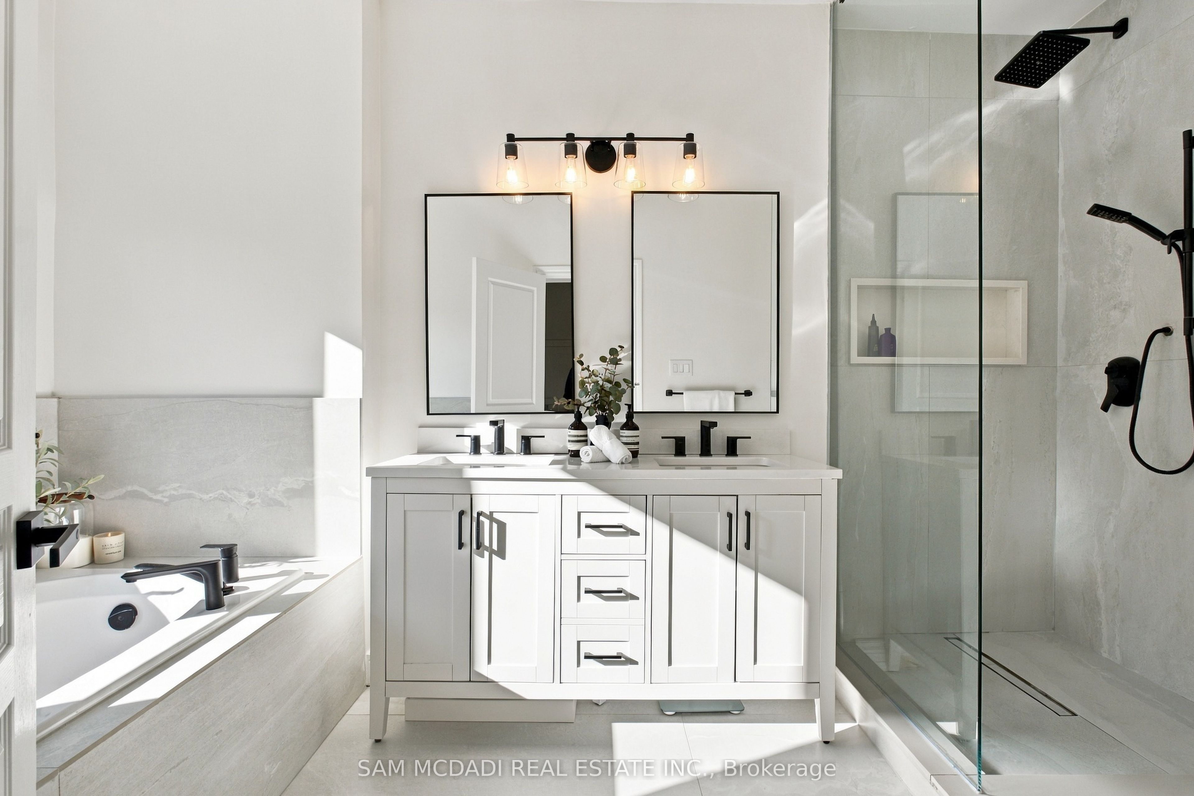 25 Premium Way Property Photo 30