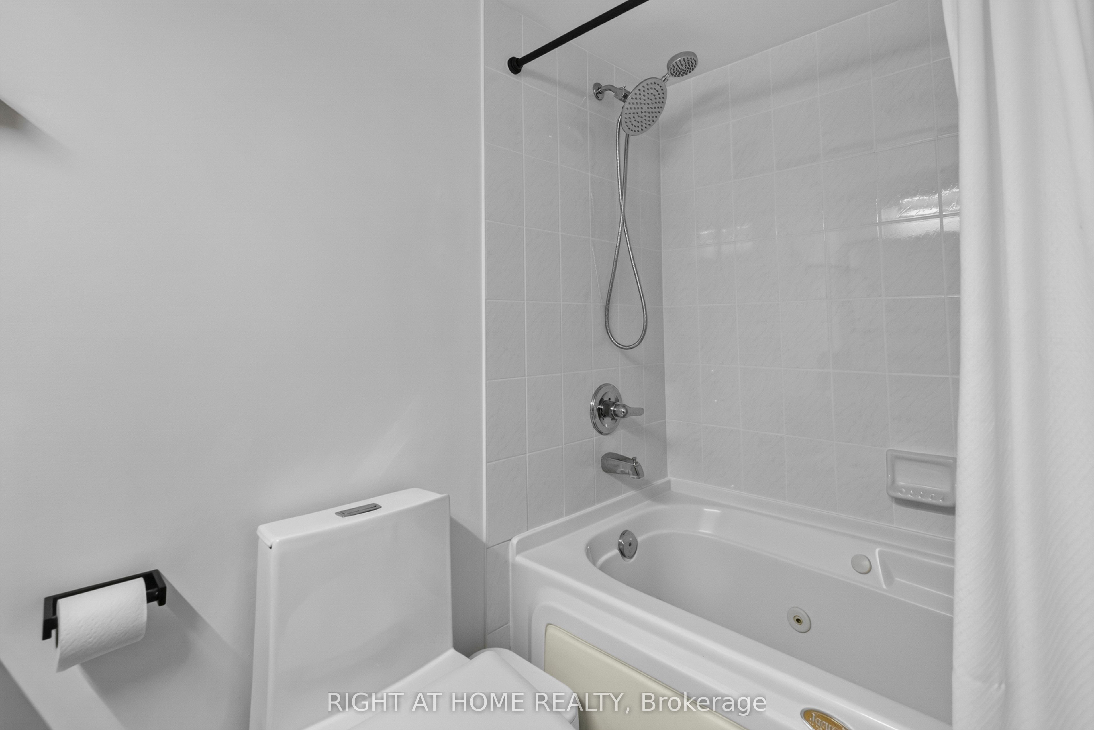 250 Manitoba Street 612 Property Photo 19