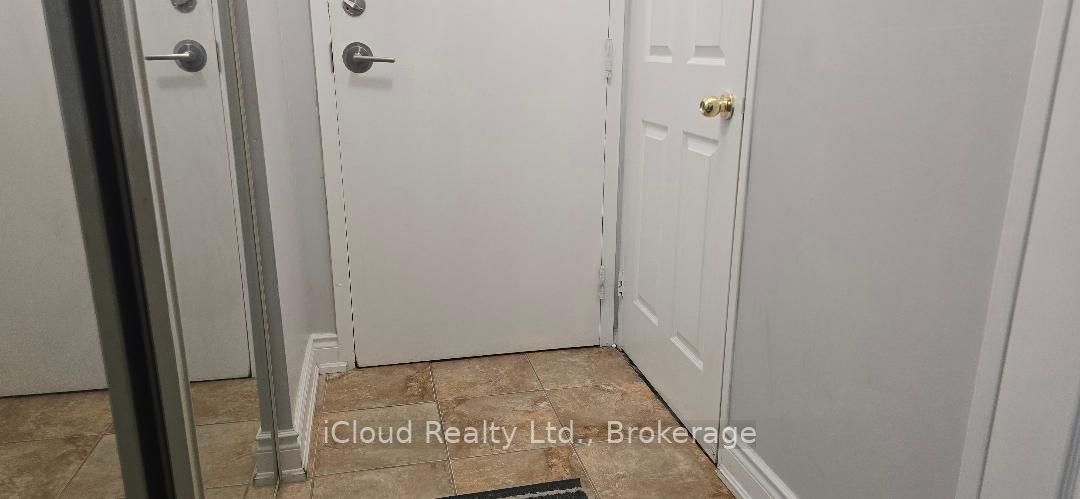 600 Rexdale Boulevard 706 Property Photo 25