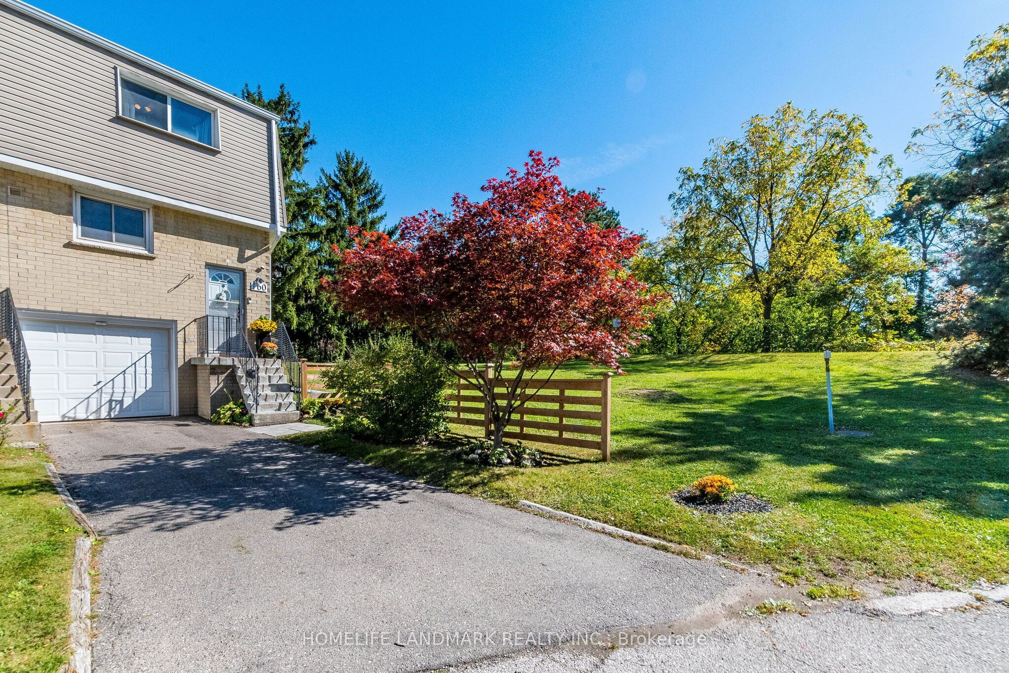 400 Mississauga Valley Boulevard 160