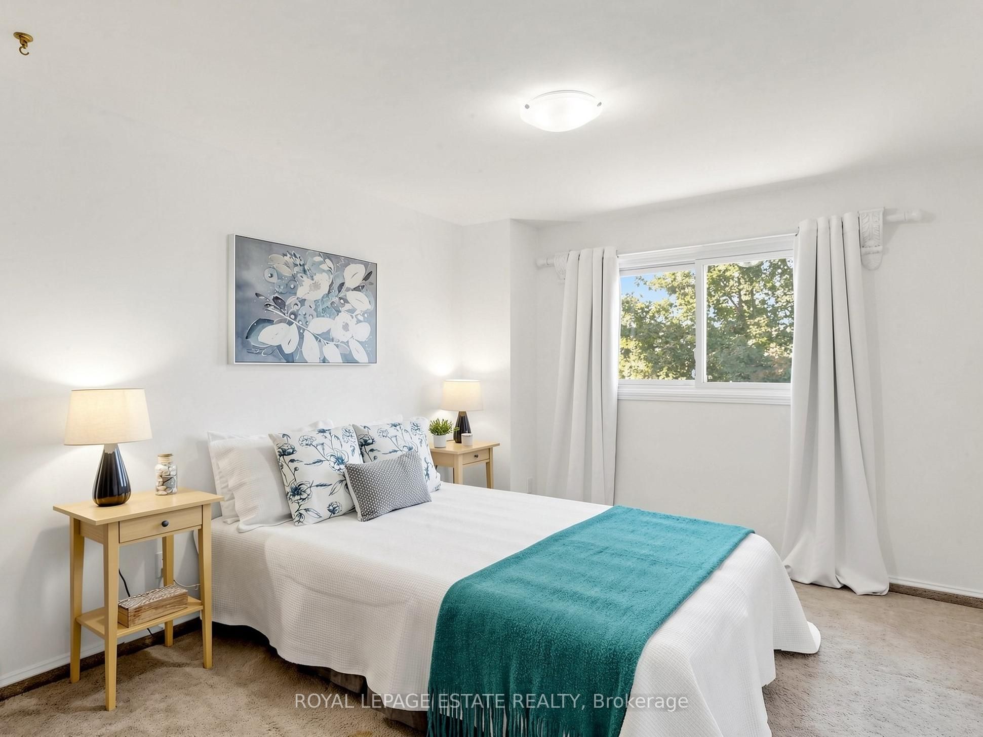 38 Burbank Crescent Property Photo 24