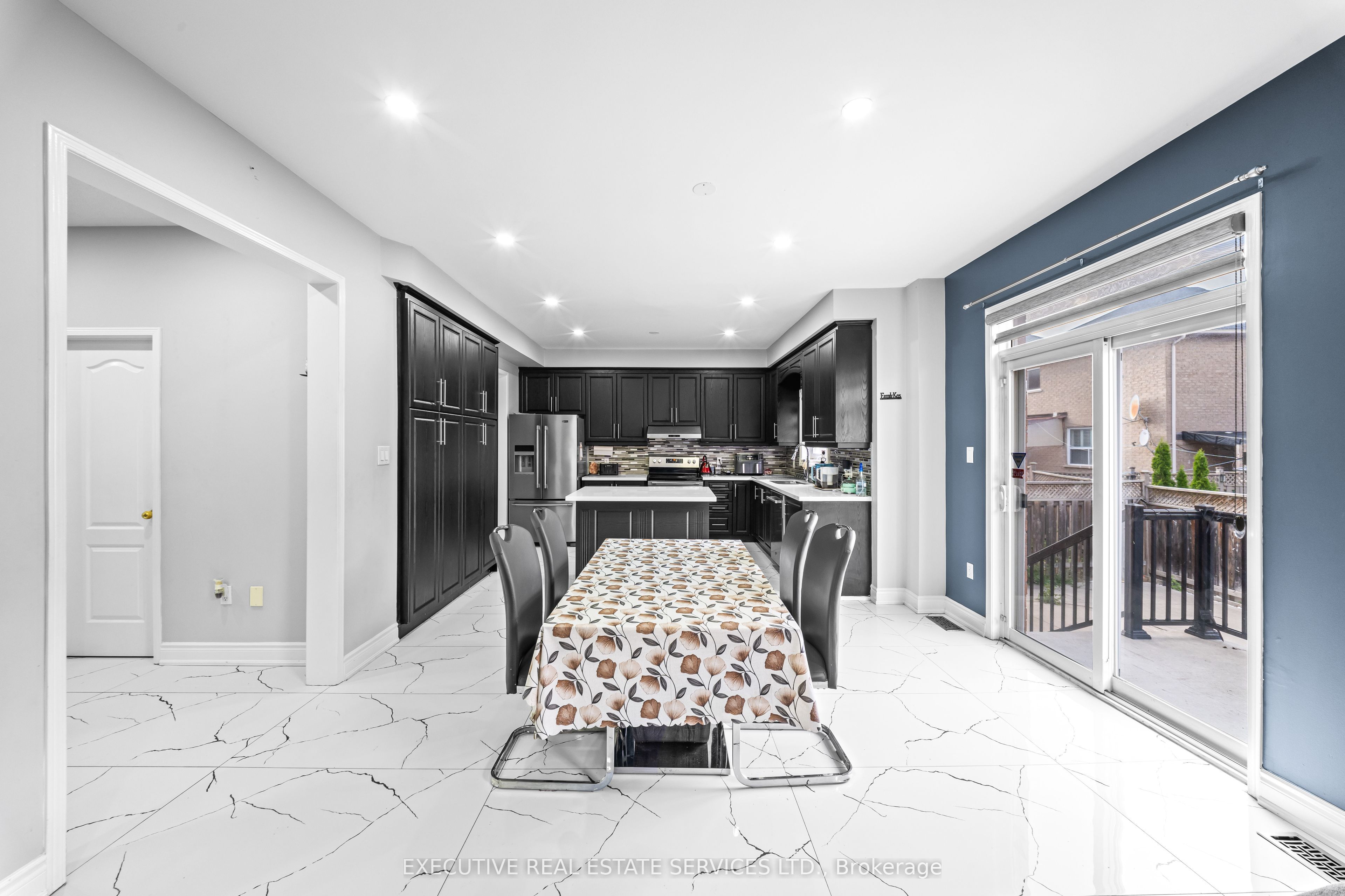 7 Chapparal Drive Property Photo 15