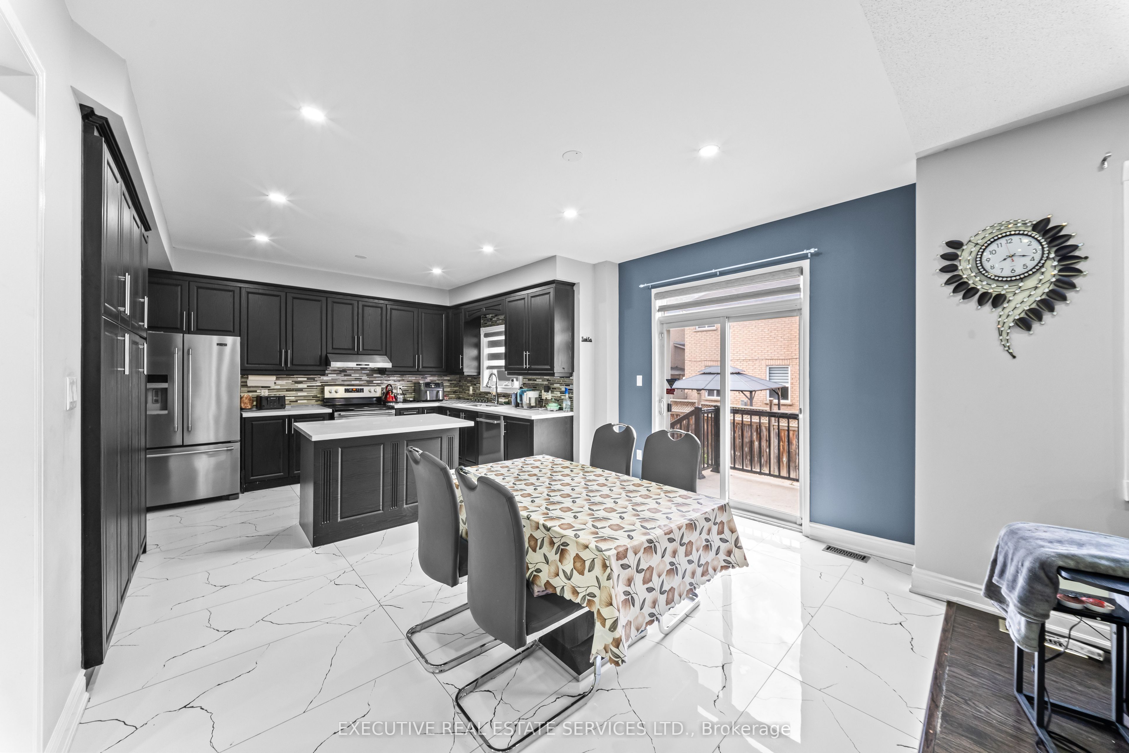 7 Chapparal Drive Property Photo 16