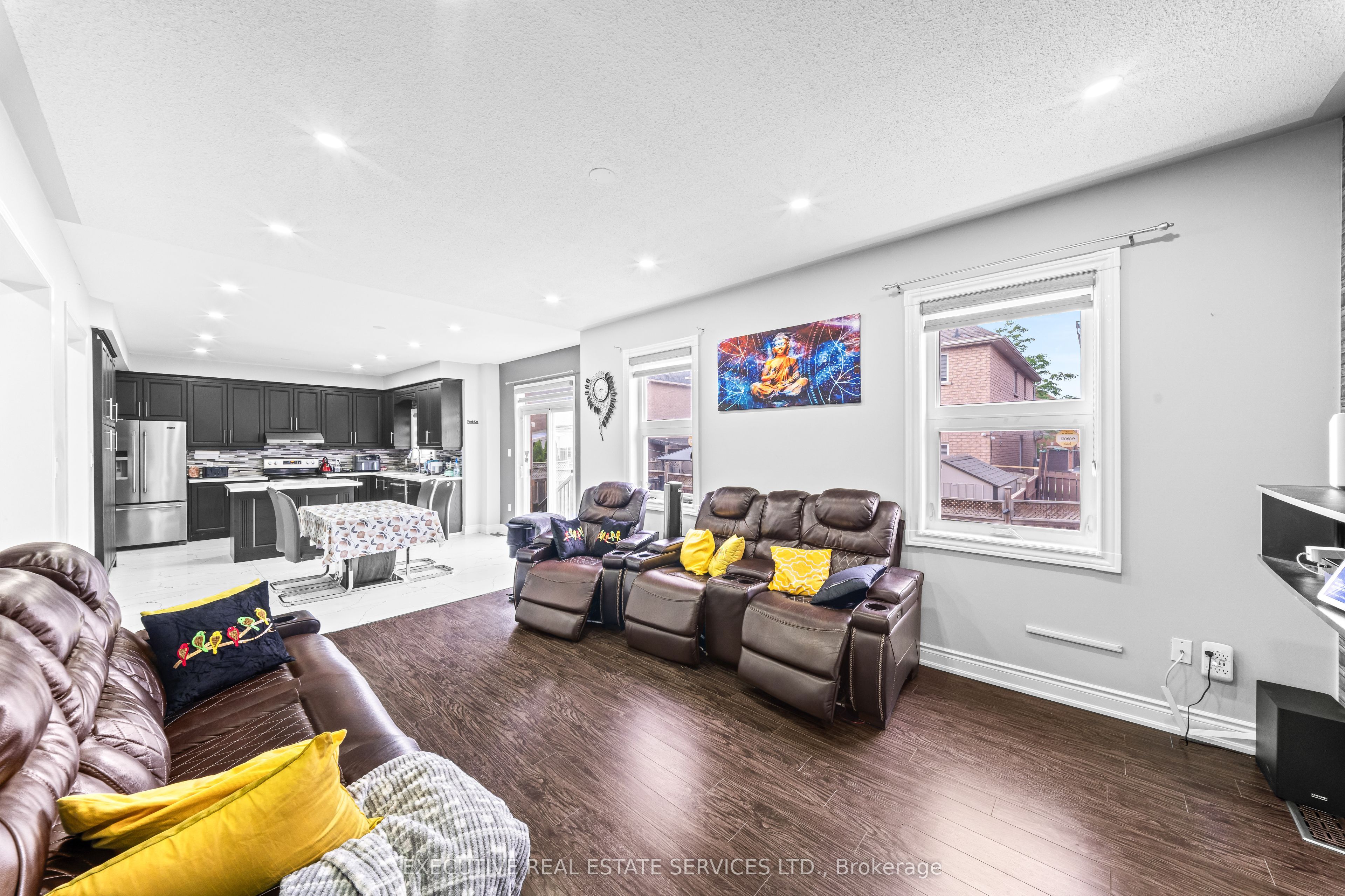 7 Chapparal Drive Property Photo 21
